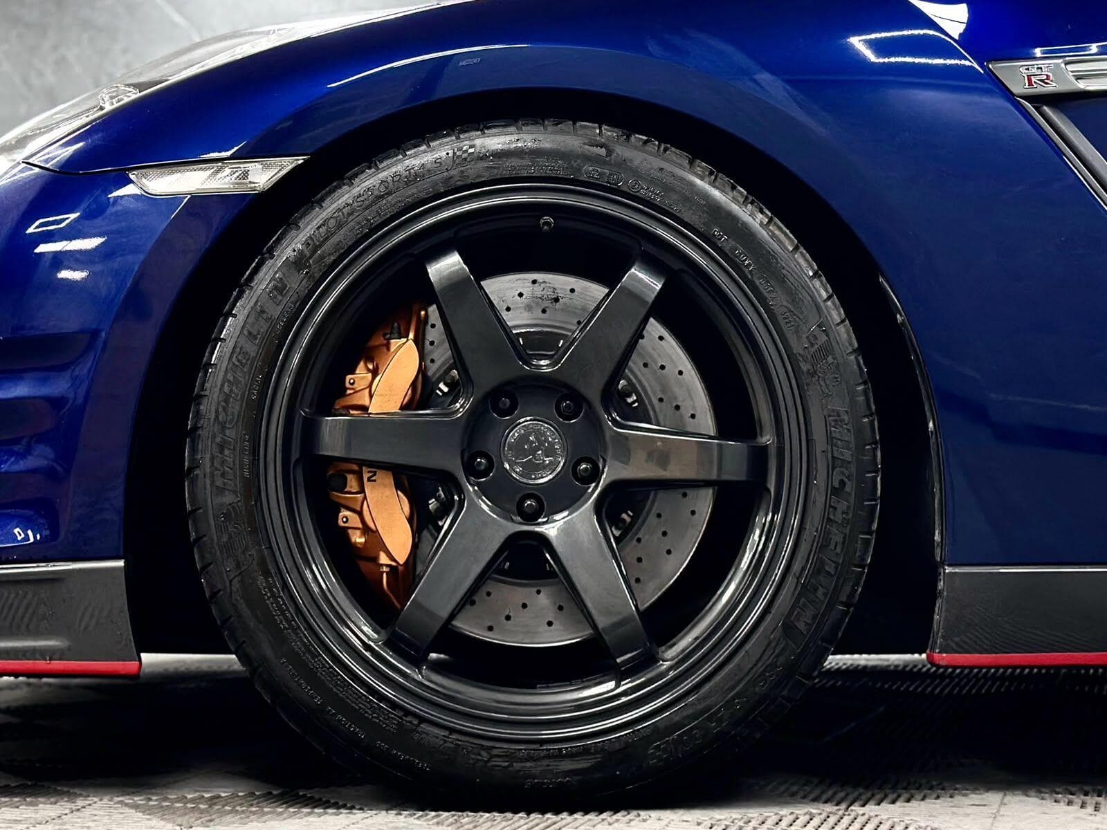 2012 Nissan GT-R - Thumbnail 51