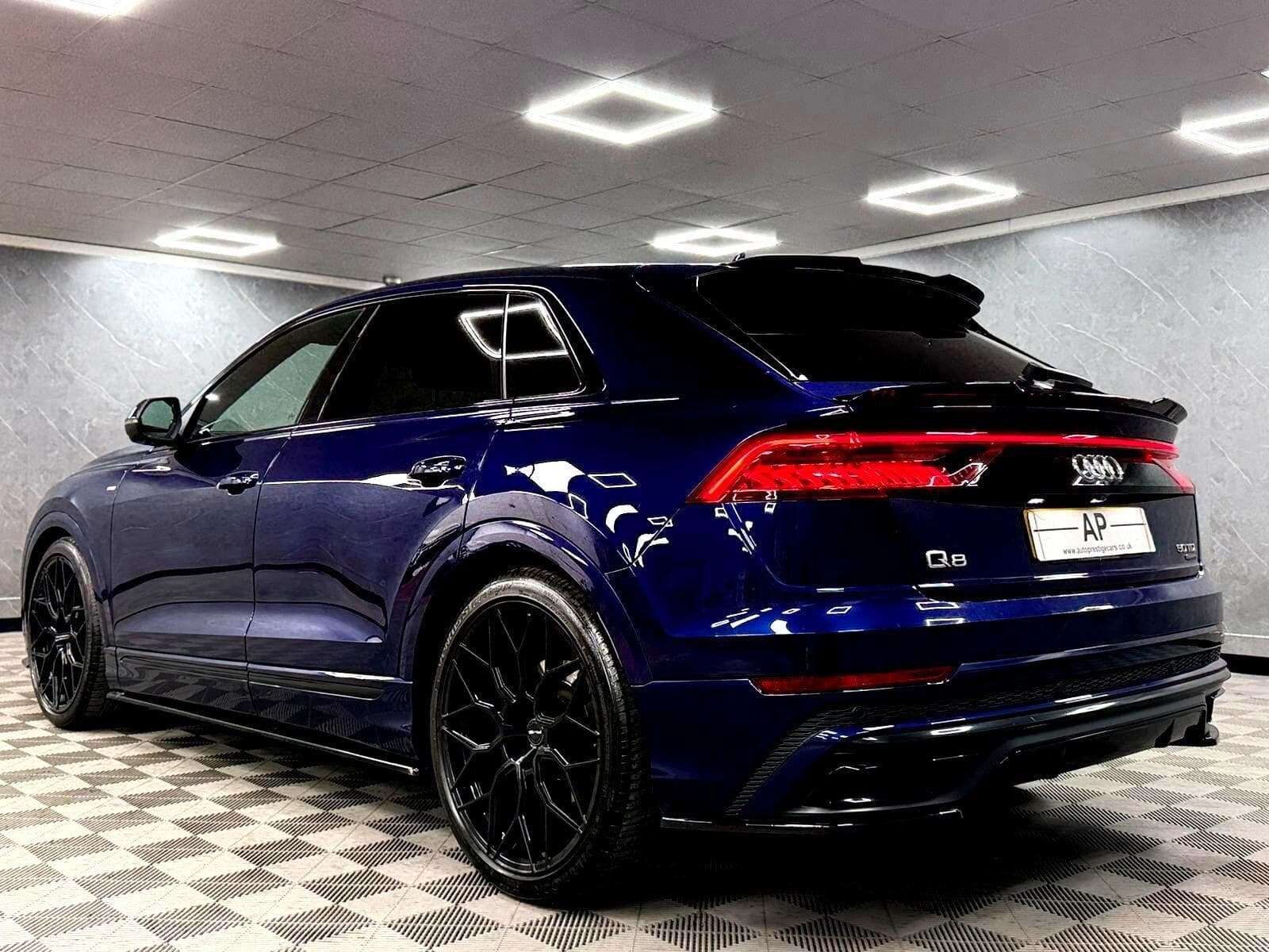 2019 Audi Q8 - Thumbnail 15