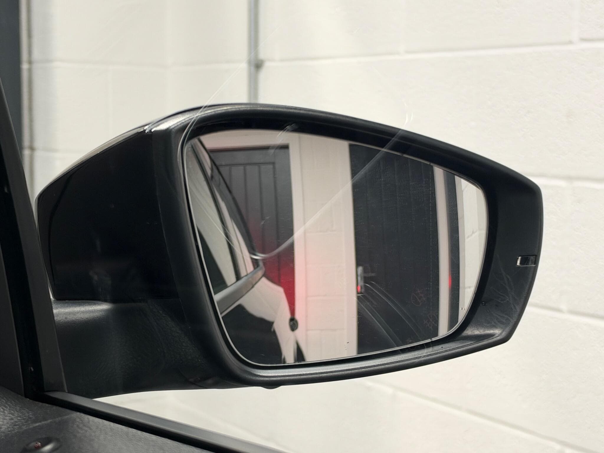 2012 Volkswagen Polo - Thumbnail 41
