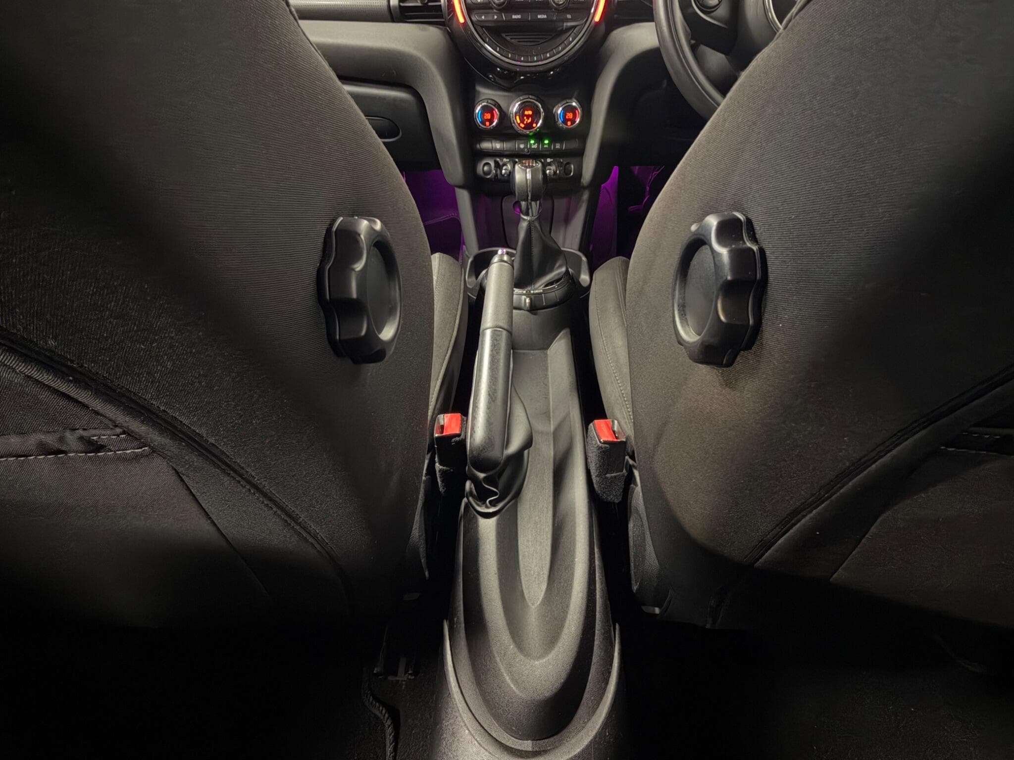 2016 MINI Hatch - Thumbnail 17