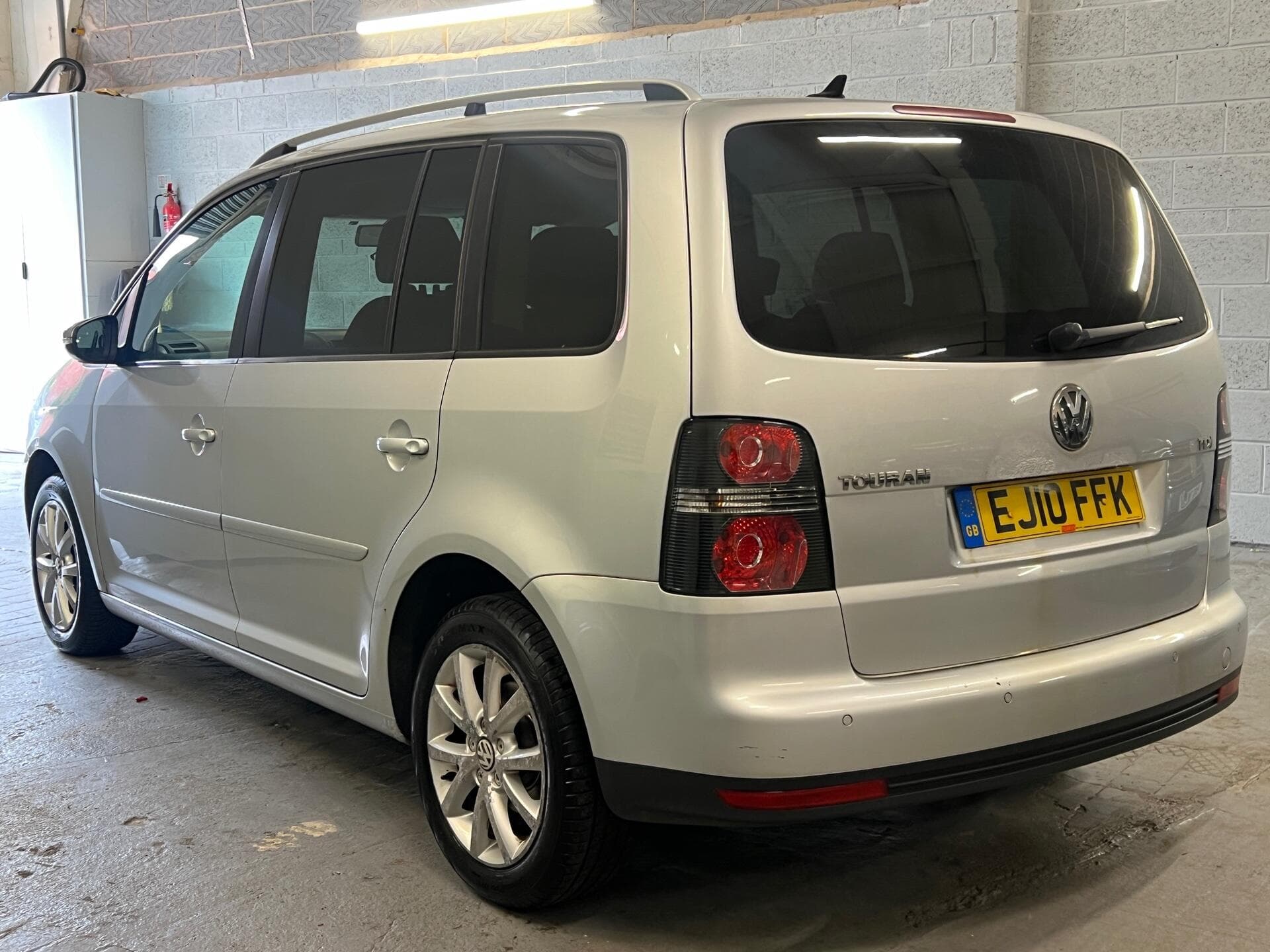 2010 Volkswagen Touran - Thumbnail 9