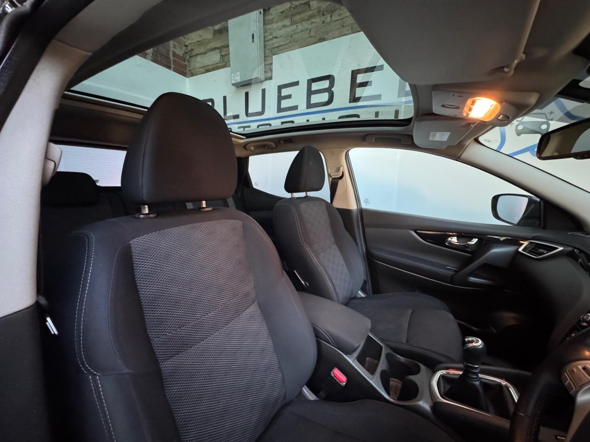 2016 Nissan Qashqai - Thumbnail 13