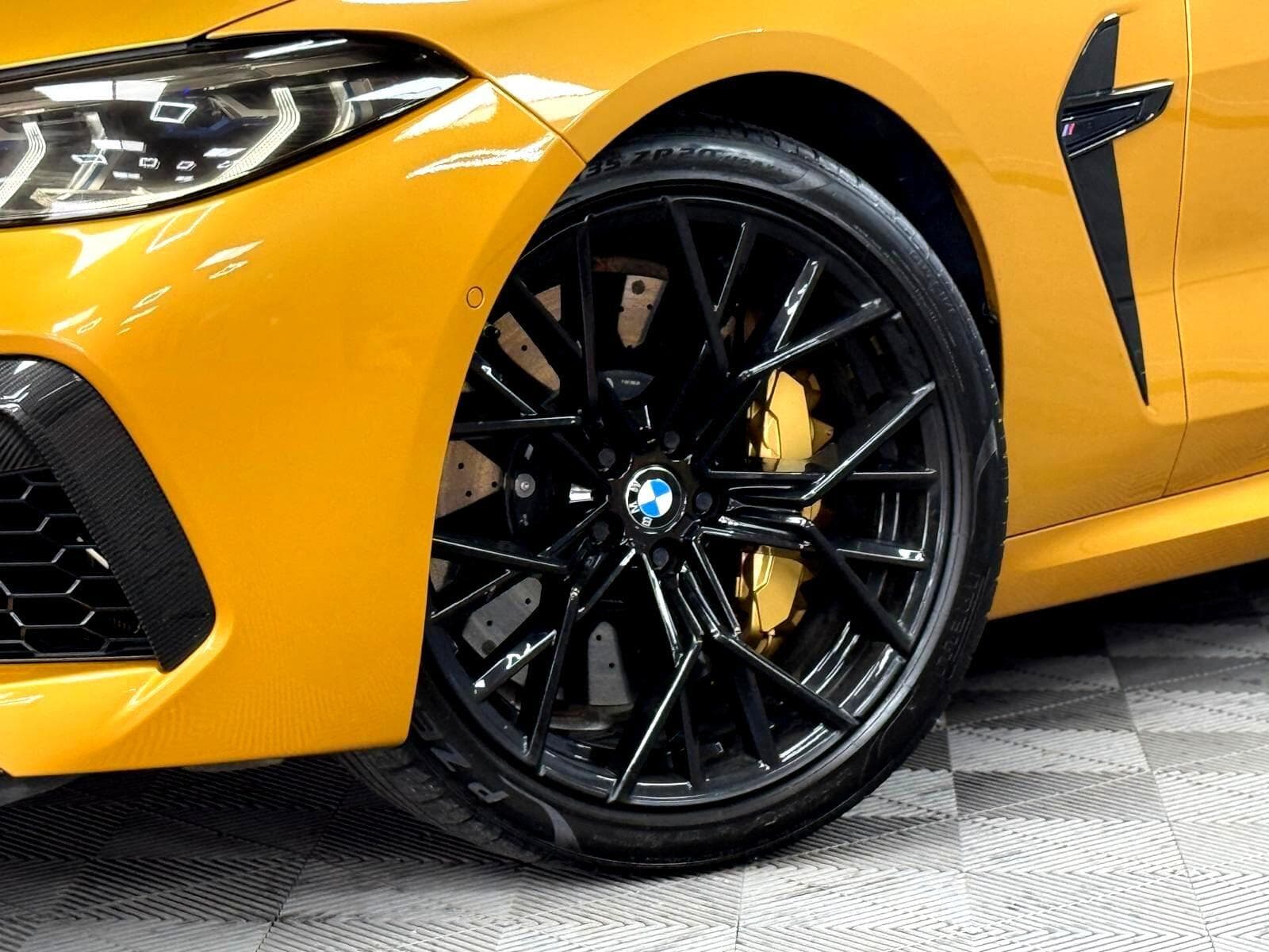 2022 BMW M8 - Thumbnail 20