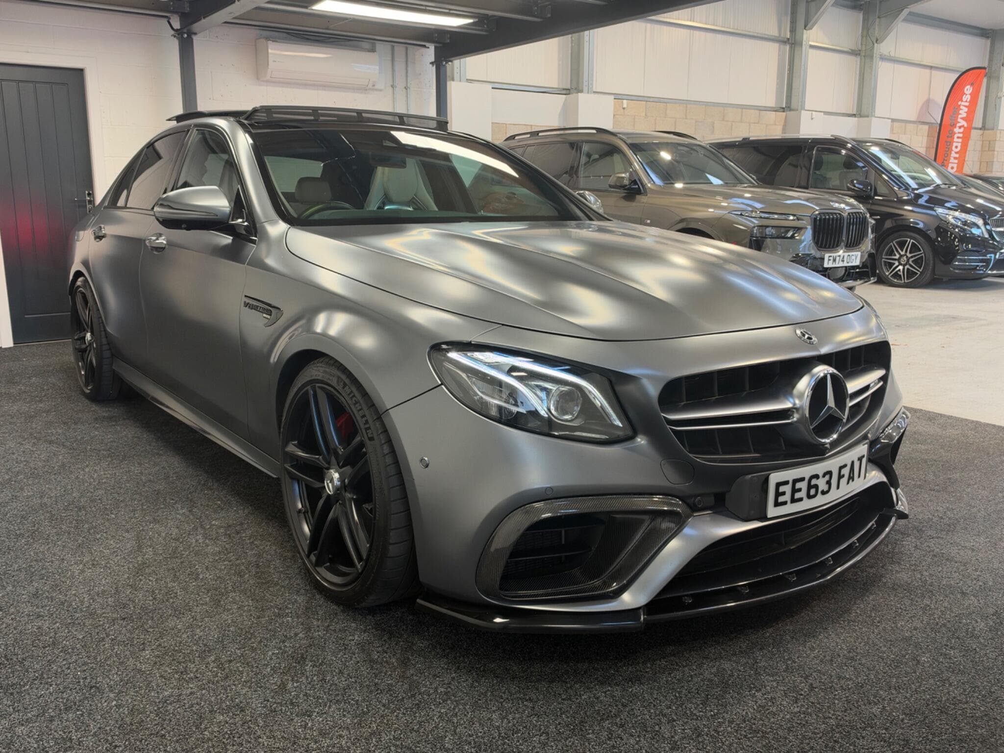 2017 Mercedes-Benz E Class - Thumbnail 2