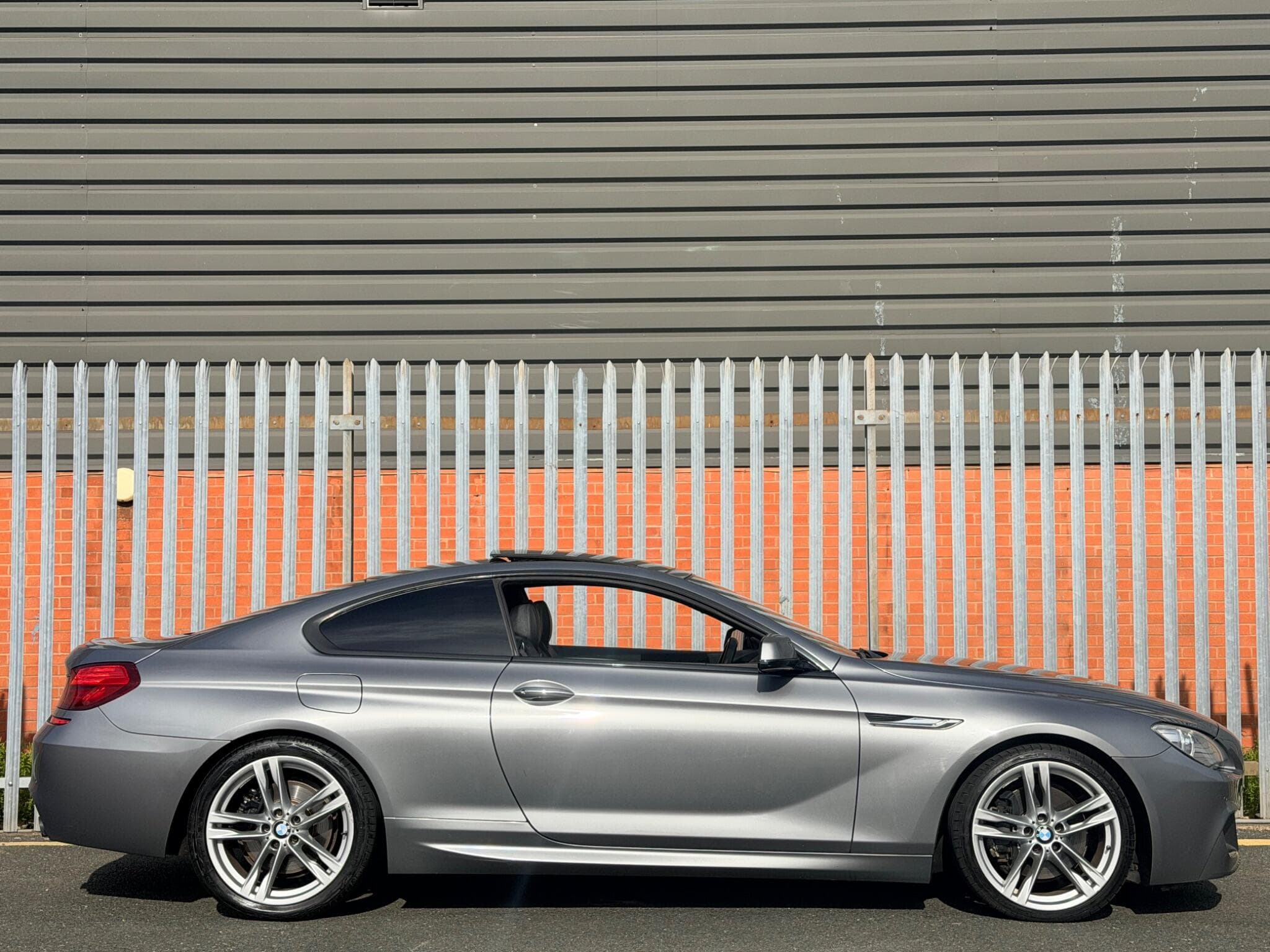 2012 BMW 6 Series - Image 2
