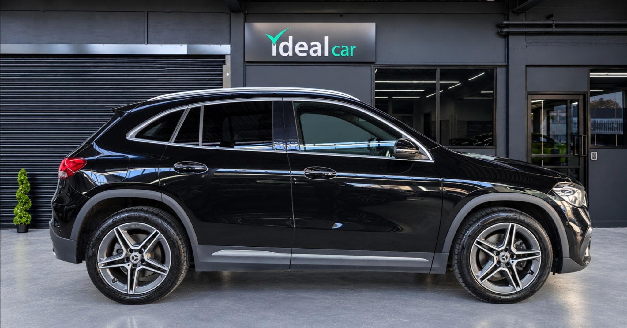 2022 Mercedes-Benz GLA - Thumbnail 7