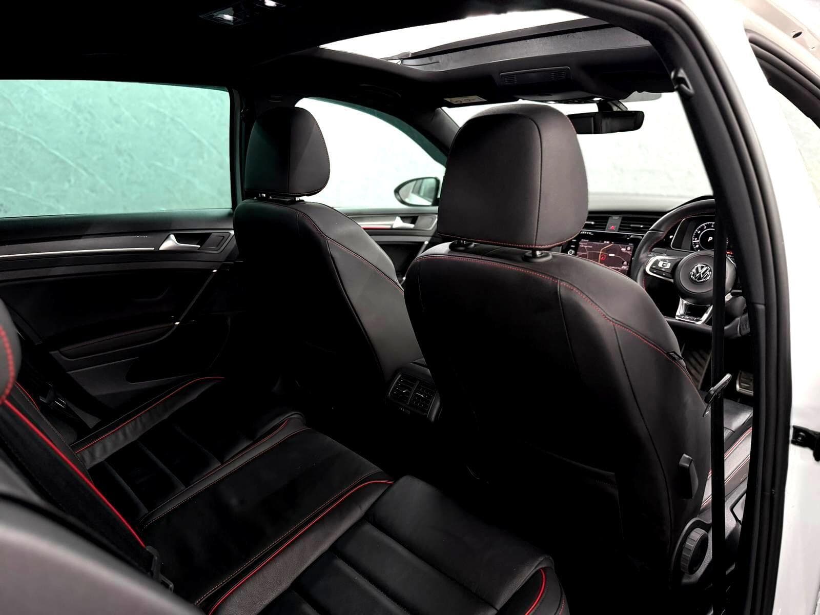 2018 Volkswagen Golf - Thumbnail 41