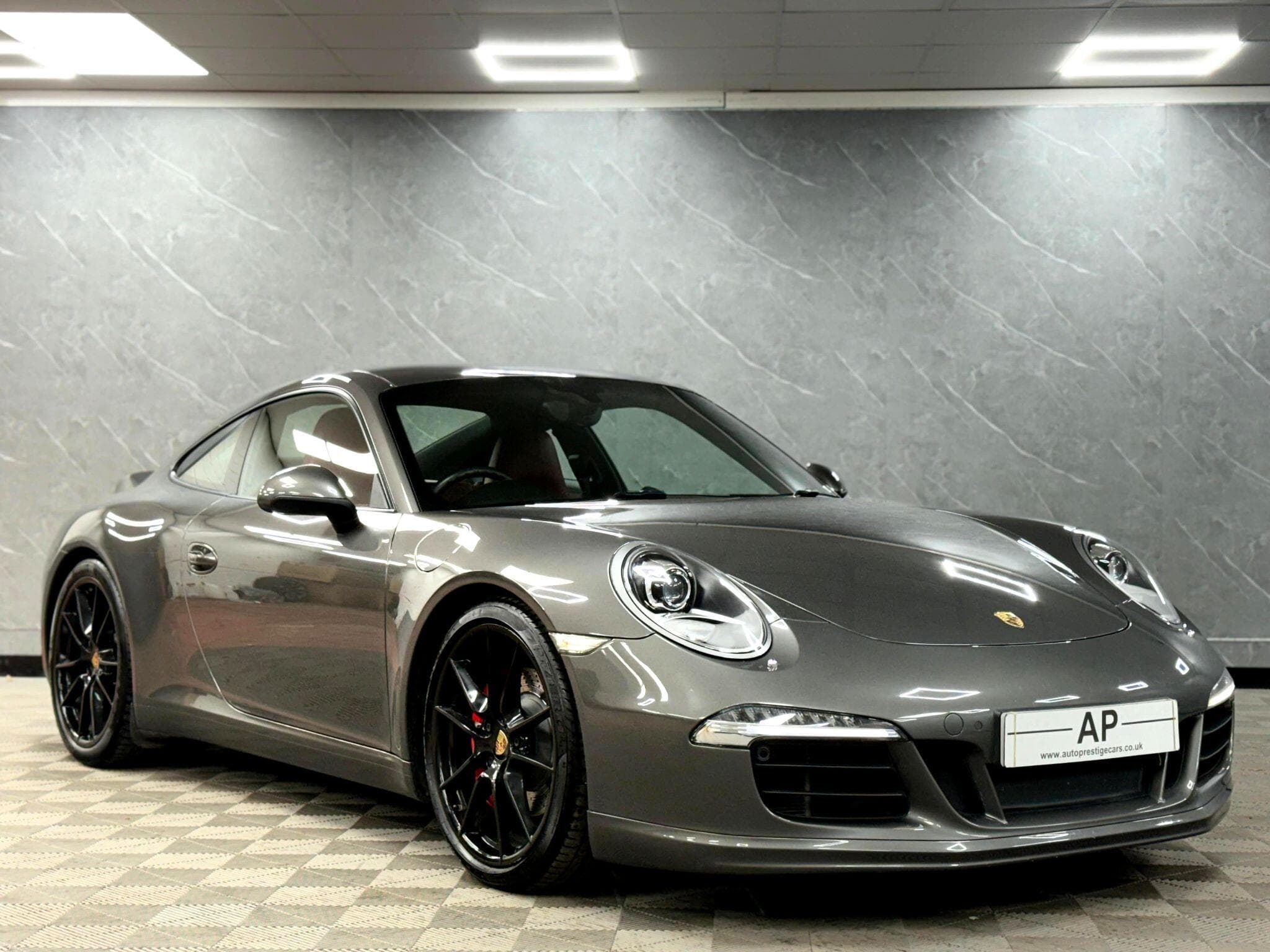 2015 Porsche 911 - Thumbnail 26
