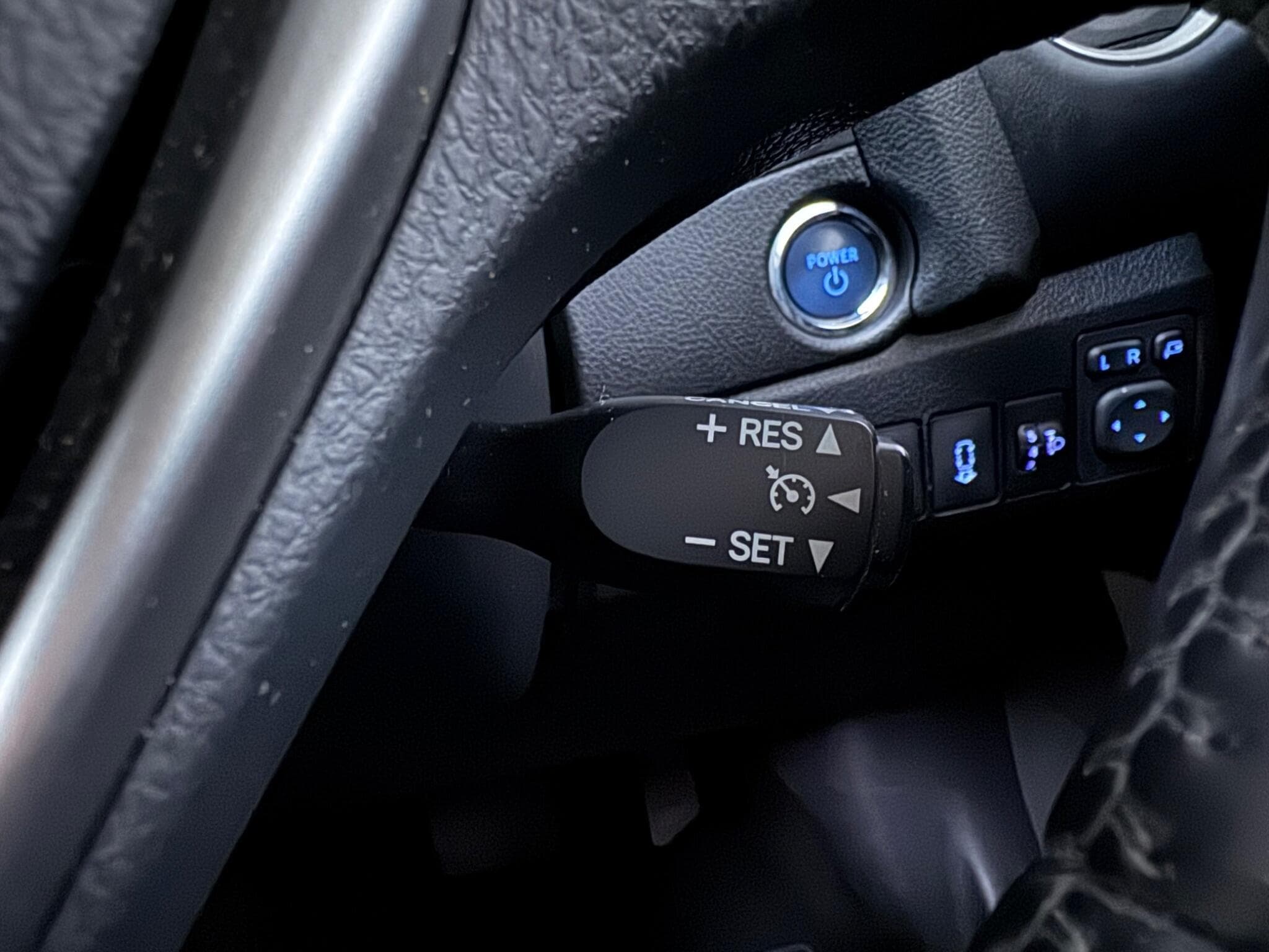 2015 Toyota Auris - Thumbnail 24