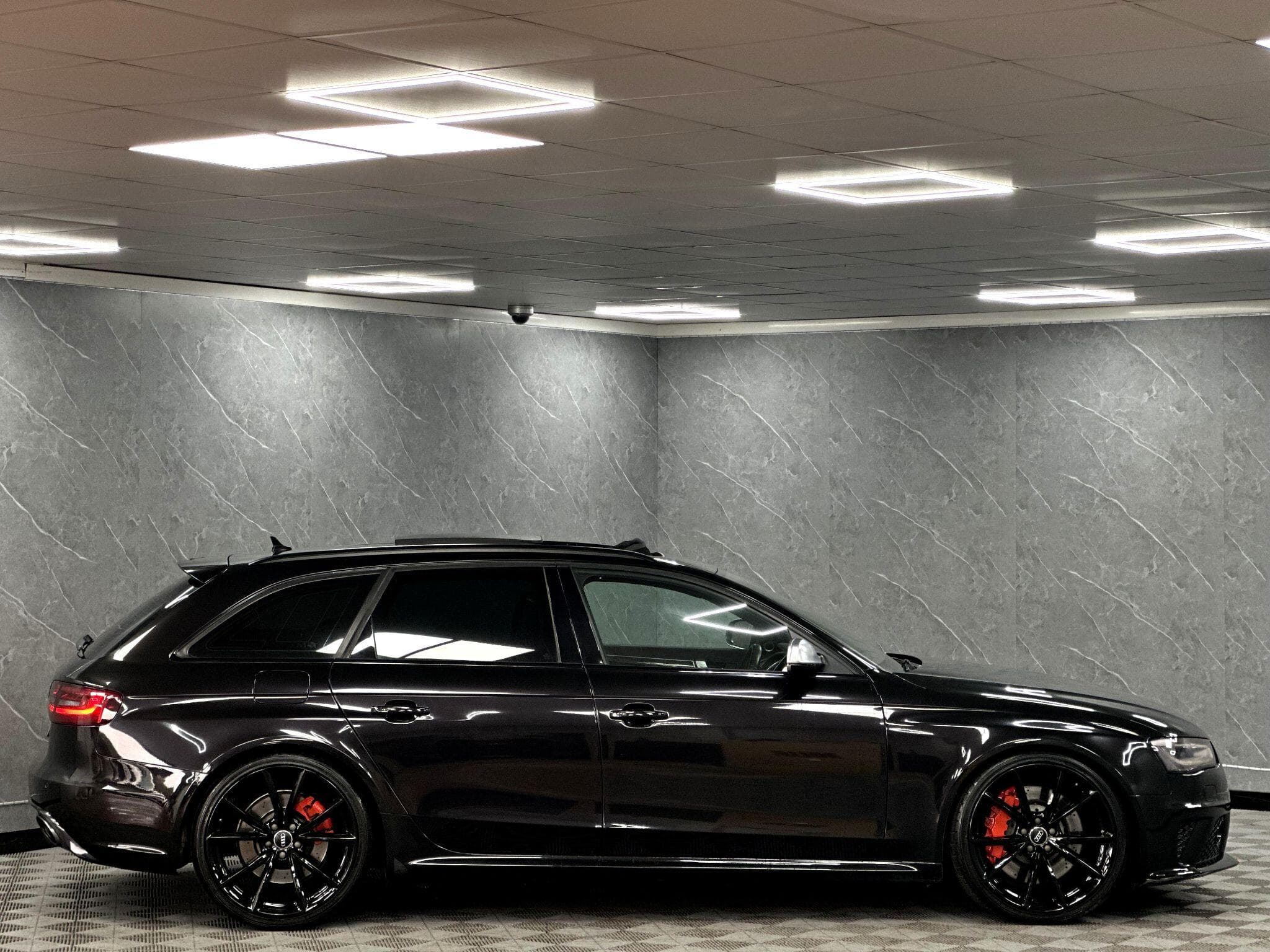 2013 Audi RS4 Avant - Thumbnail 19