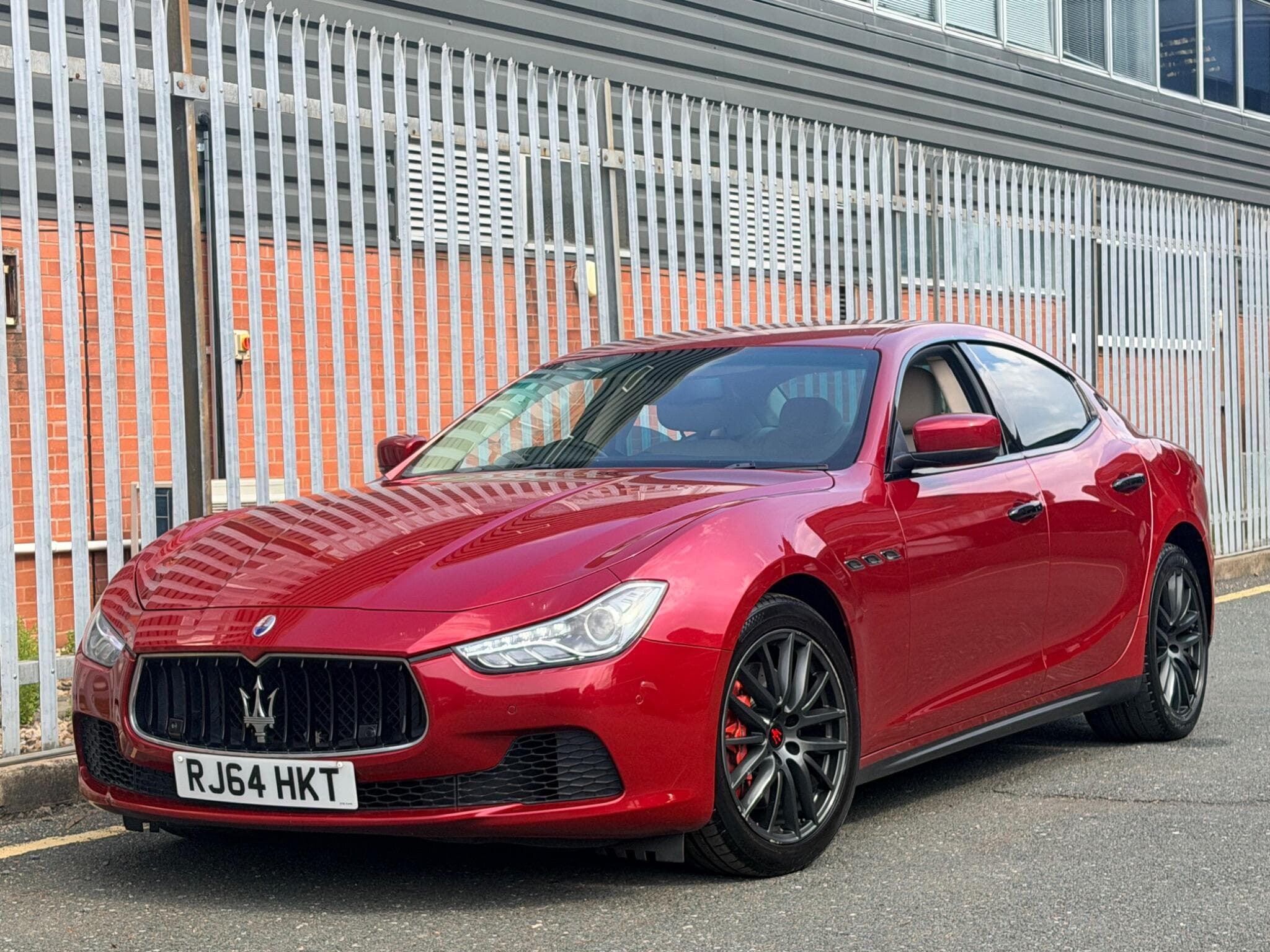 2014 Maserati Ghibli - Thumbnail 8