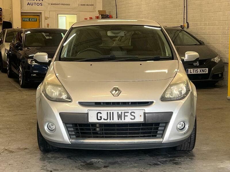 2011 Renault Clio - Thumbnail 2