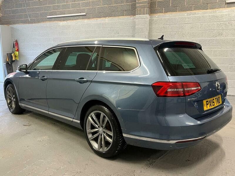 2015 Volkswagen Passat - Thumbnail 14