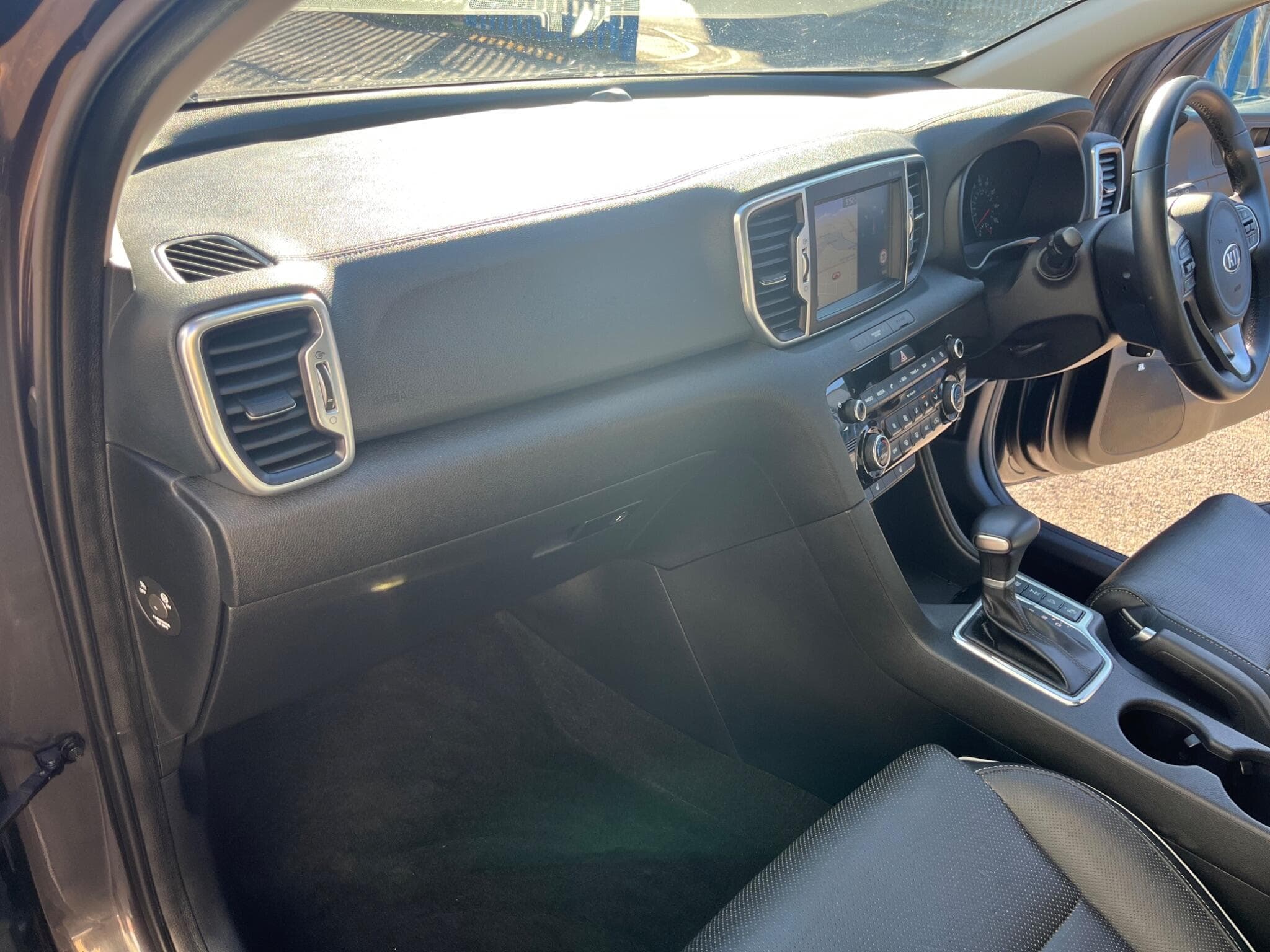 2017 Kia Sportage - Thumbnail 10