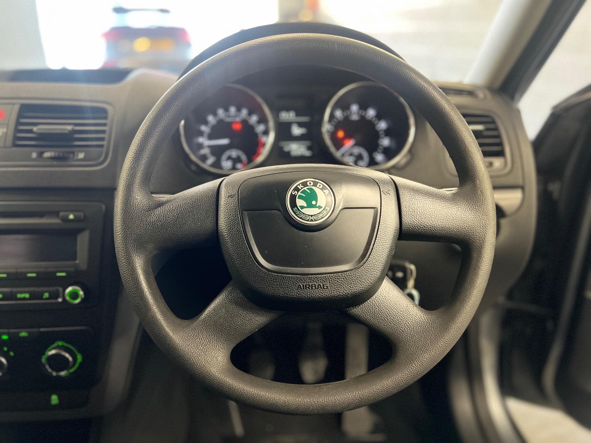 2013 Skoda Yeti - Thumbnail 22