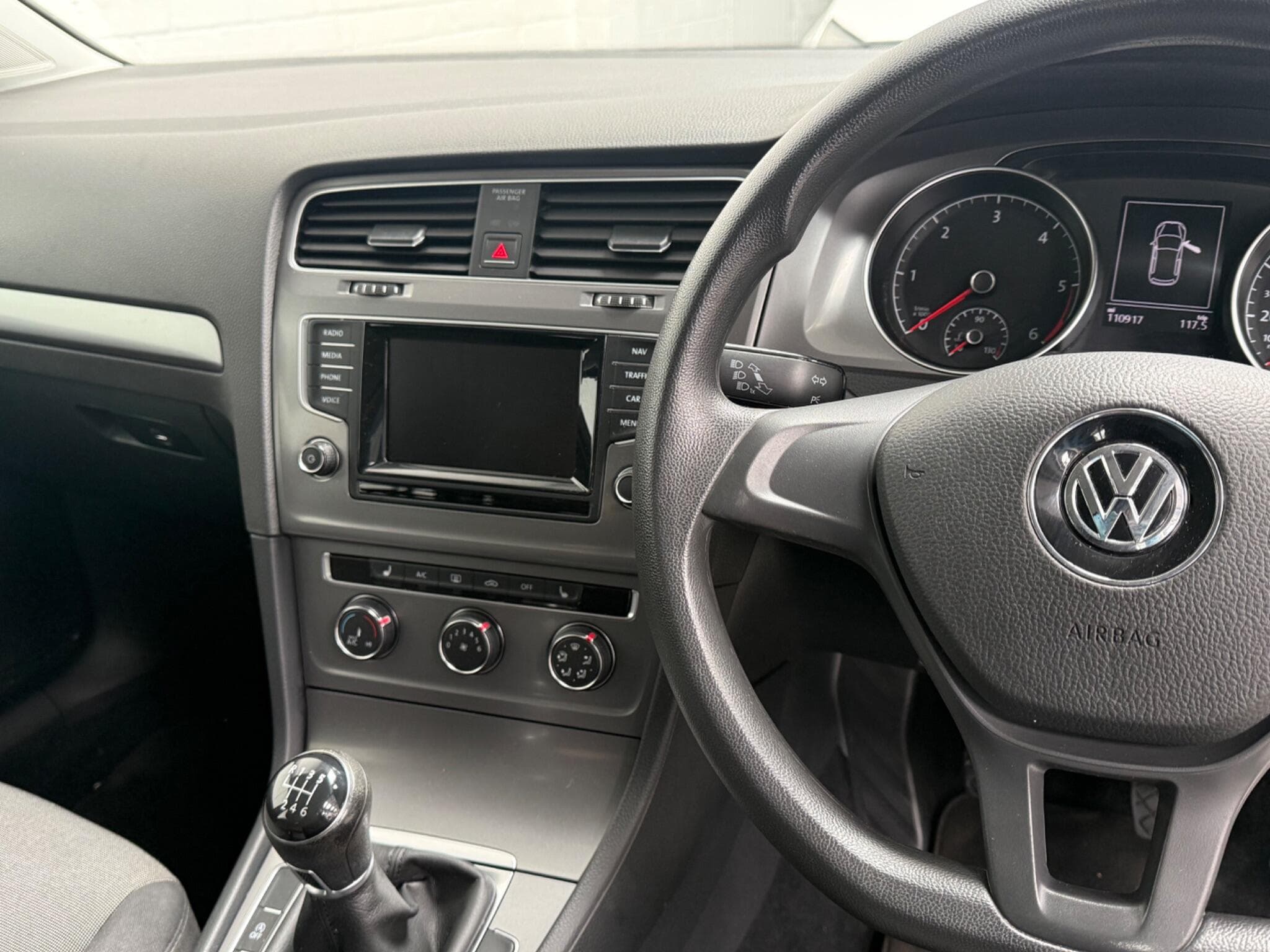 2015 Volkswagen Golf - Thumbnail 17