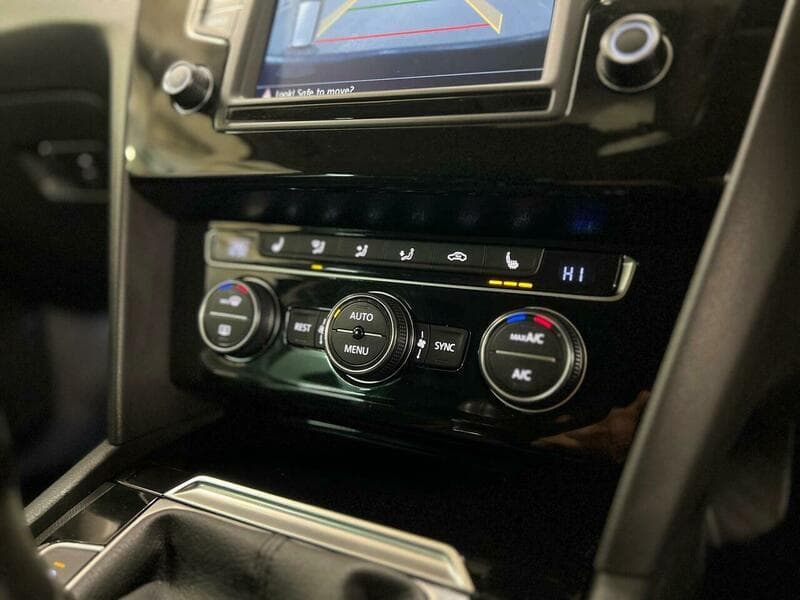 2015 Volkswagen Passat - Thumbnail 43