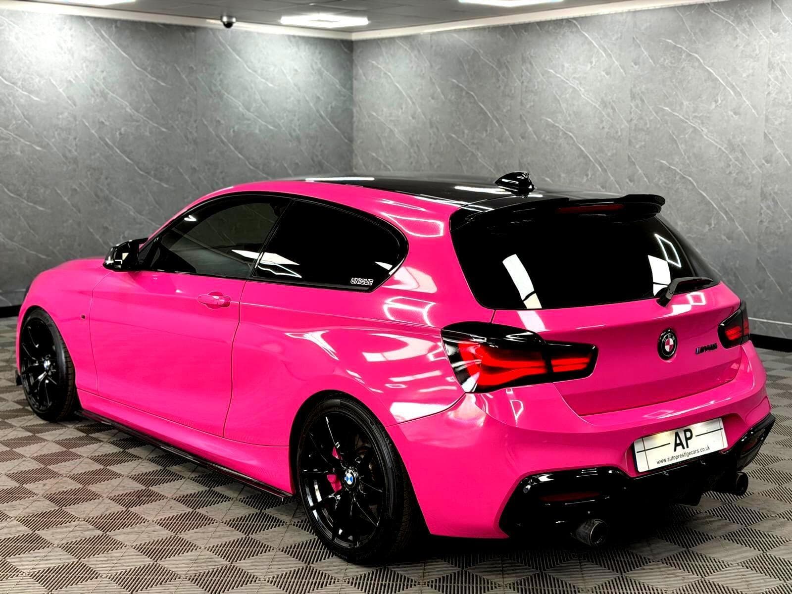 2017 BMW 1 Series - Thumbnail 16