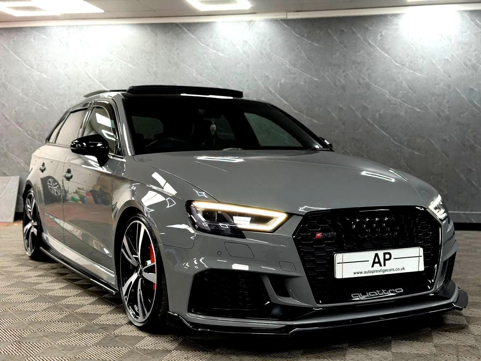 2020 Audi RS3 - Thumbnail 9