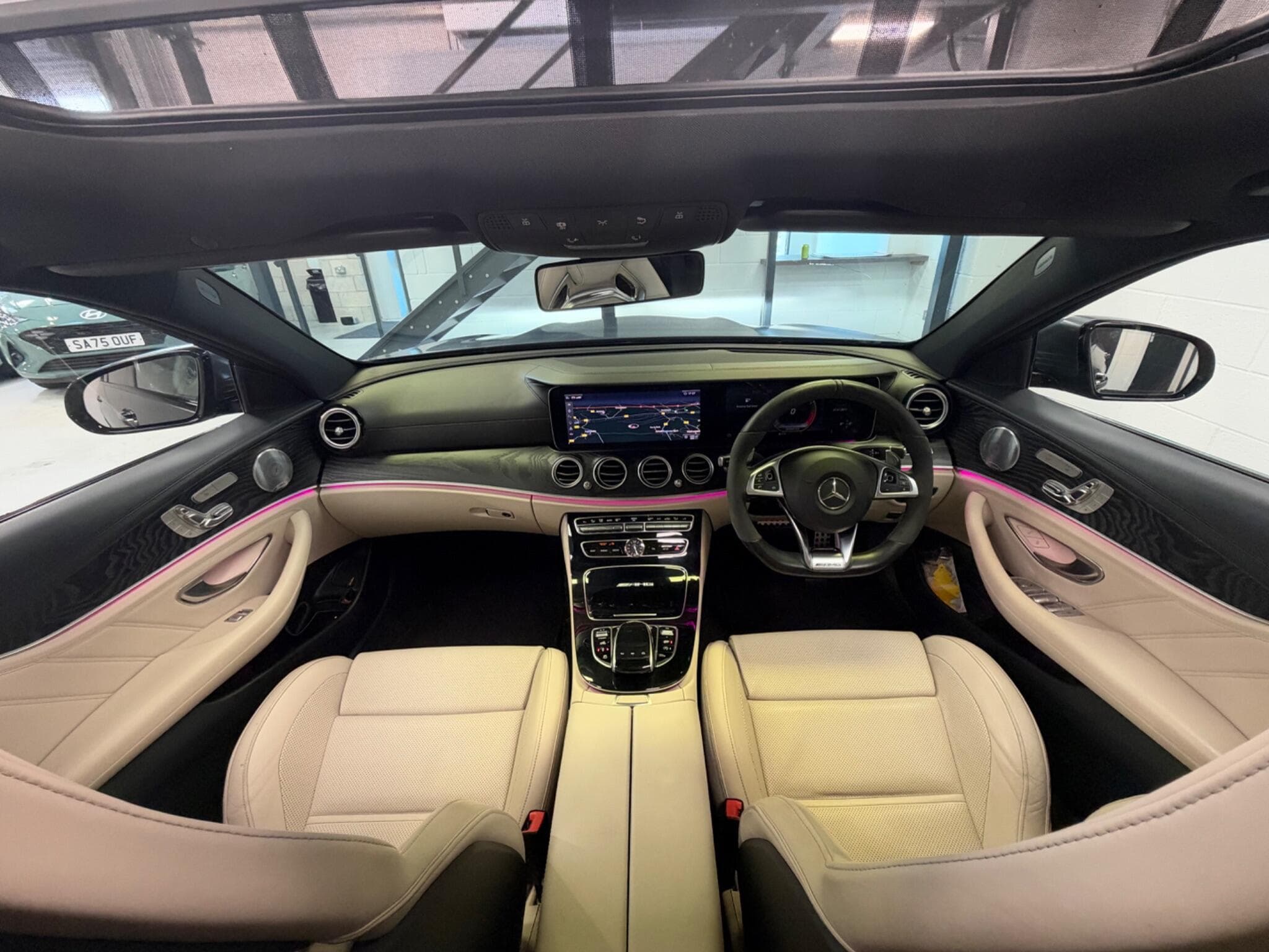 2017 Mercedes-Benz E Class - Thumbnail 25