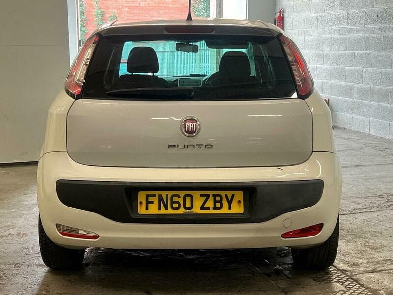 2010 Fiat Punto Evo - Thumbnail 10