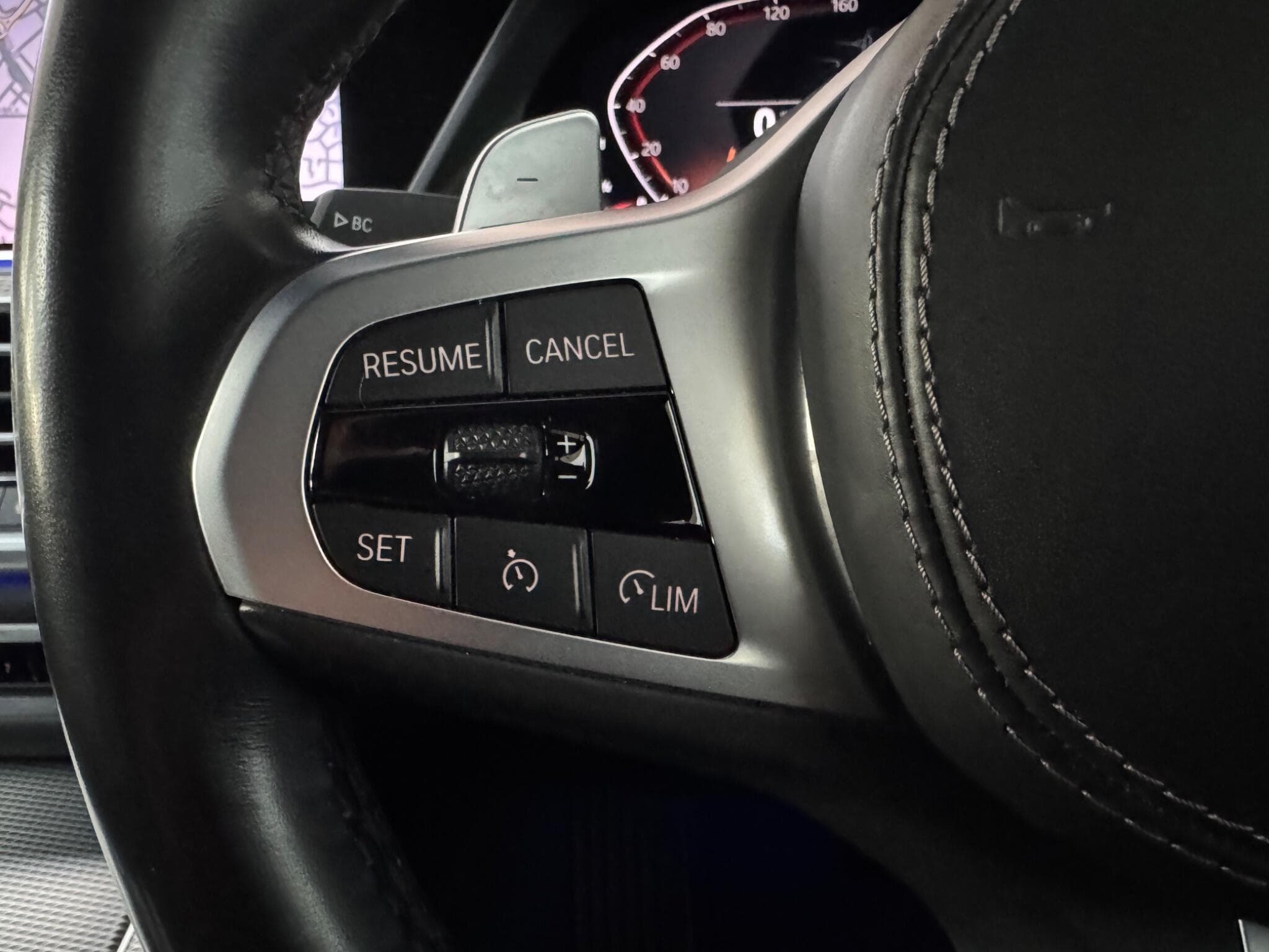 2020 BMW X5 - Thumbnail 31