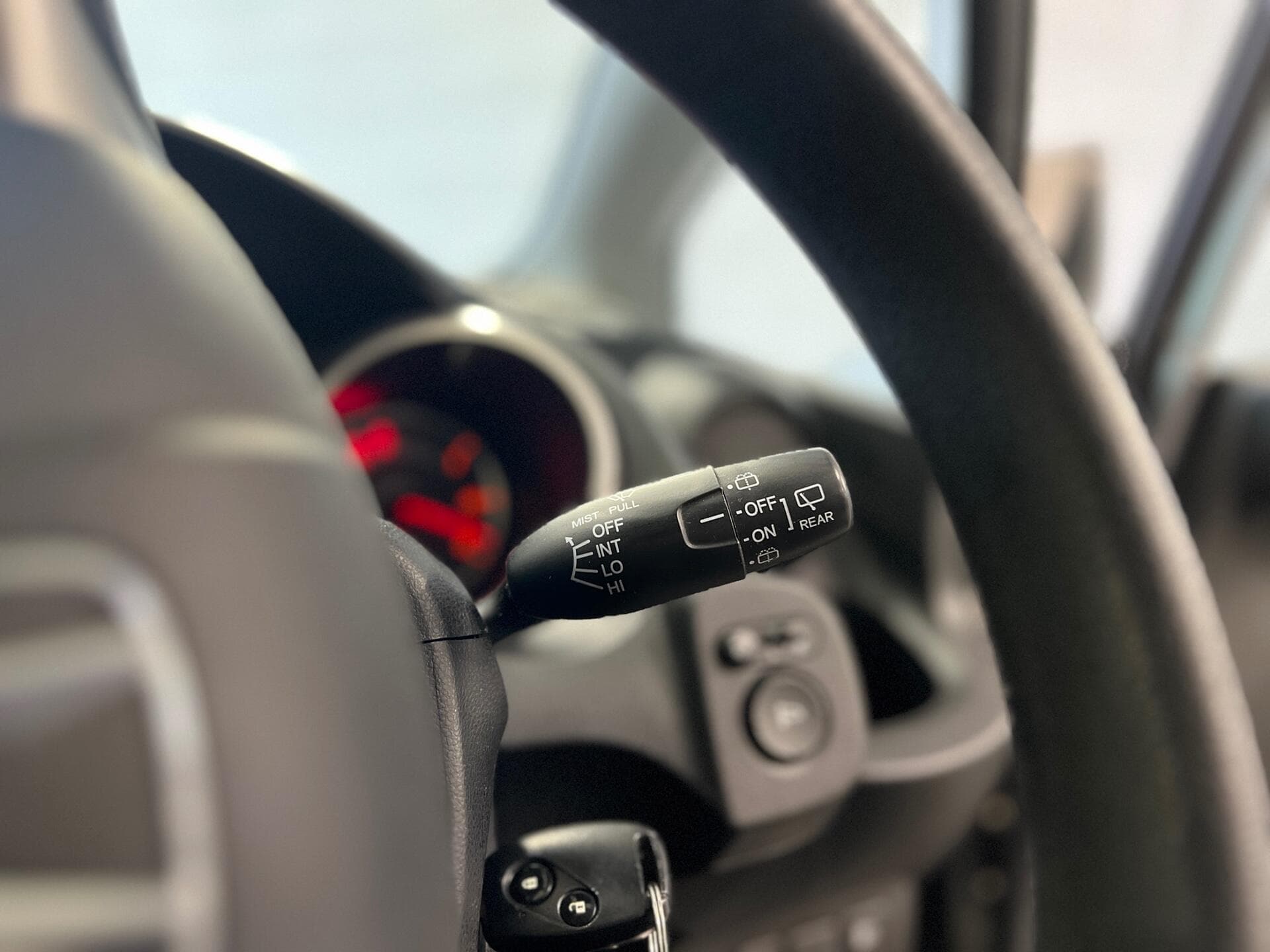 2010 Honda Jazz - Thumbnail 25