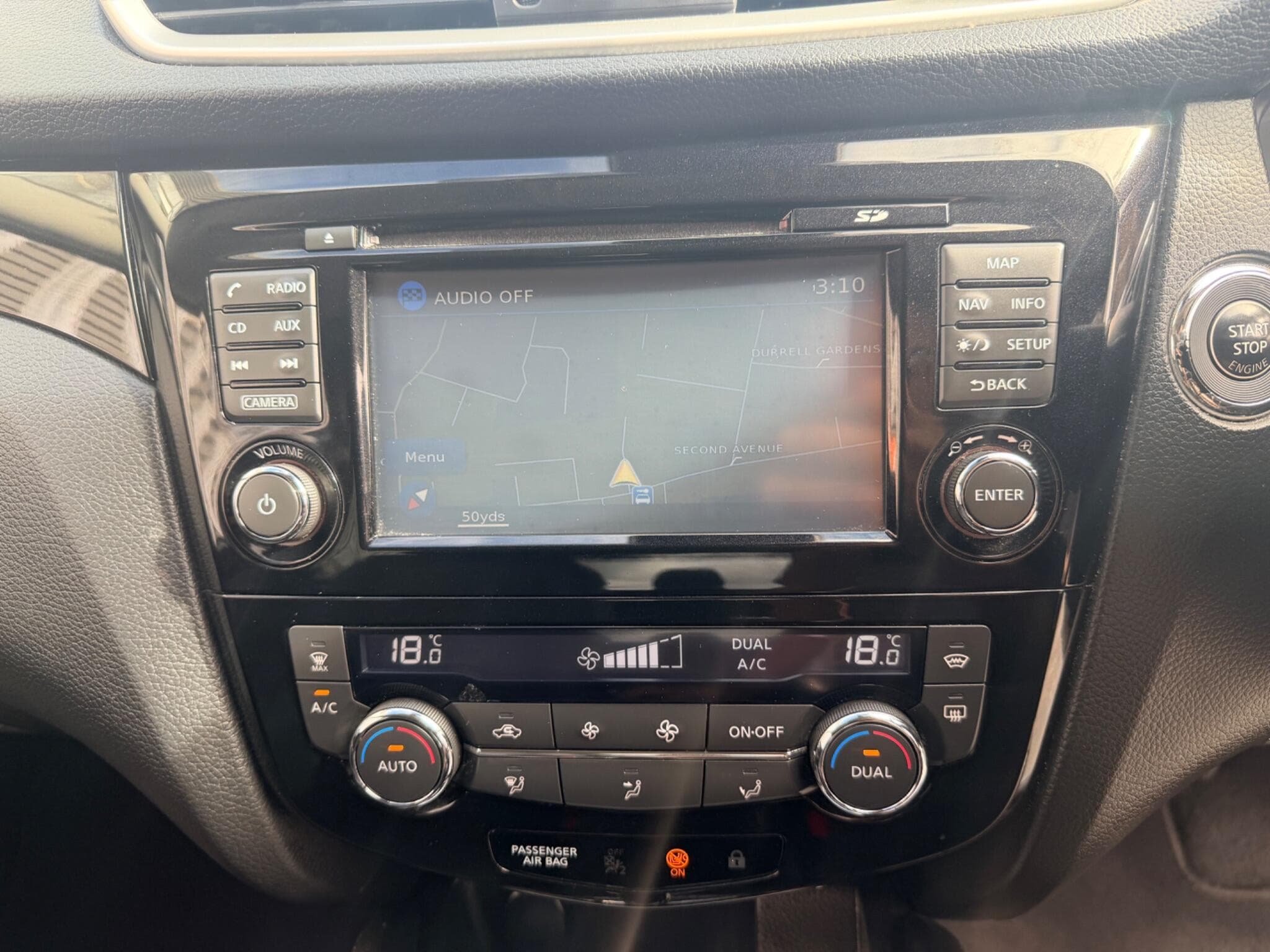 2014 Nissan Qashqai - Thumbnail 19