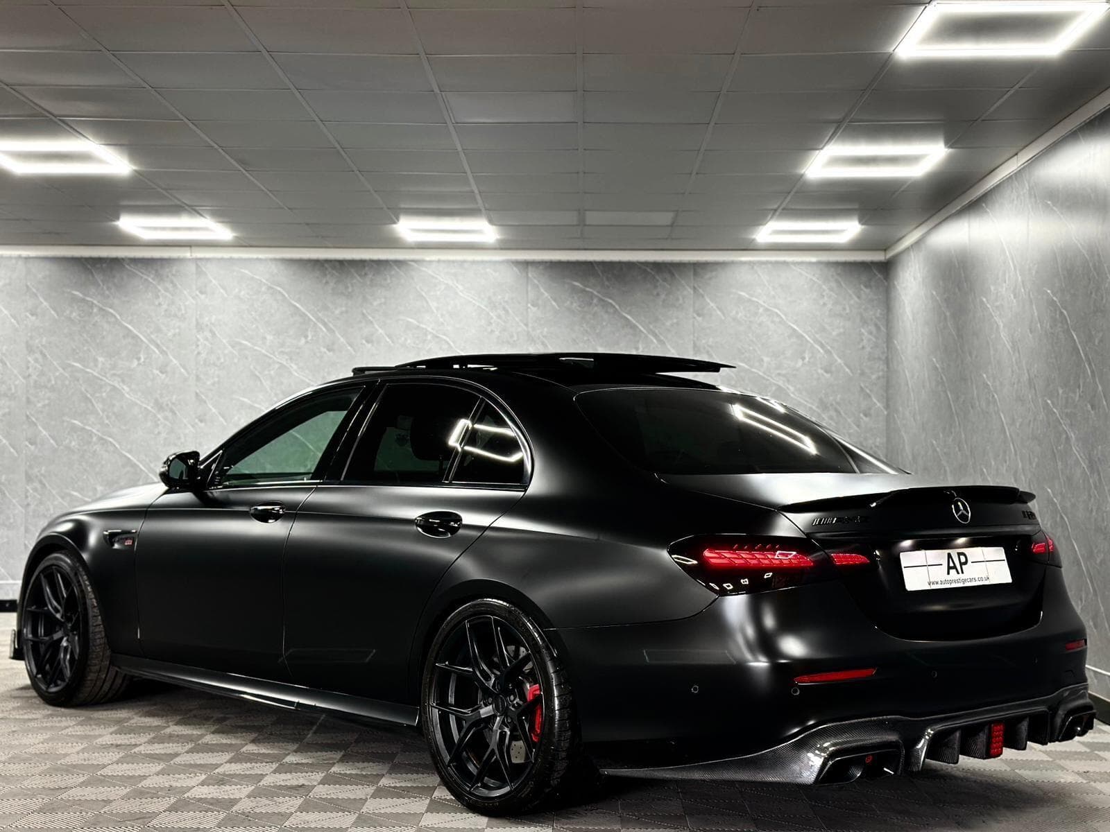 2020 Mercedes-Benz E Class - Thumbnail 17