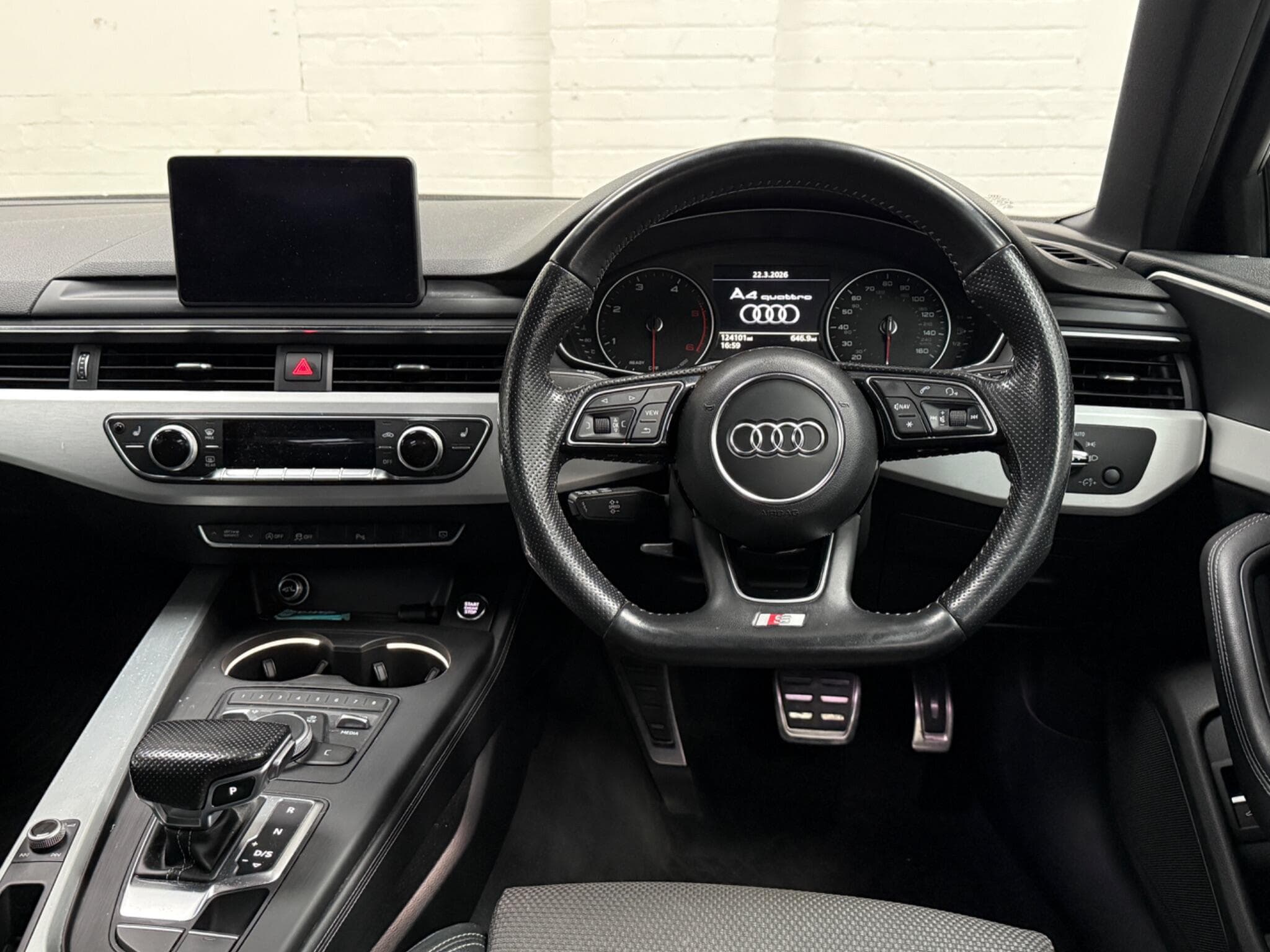 2017 Audi A4 - Thumbnail 27