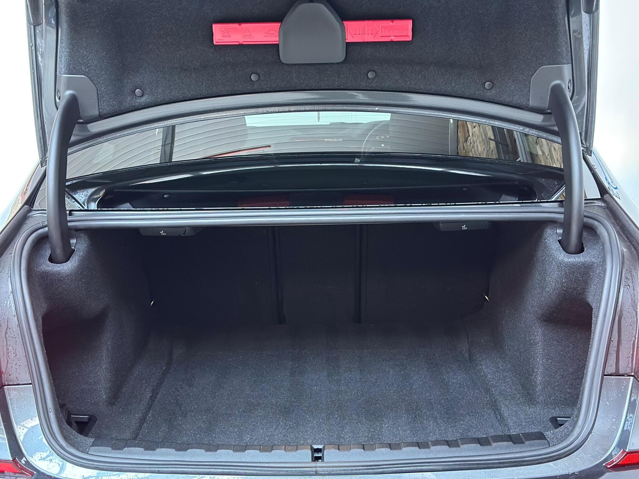 2021 BMW 3 Series - Thumbnail 43