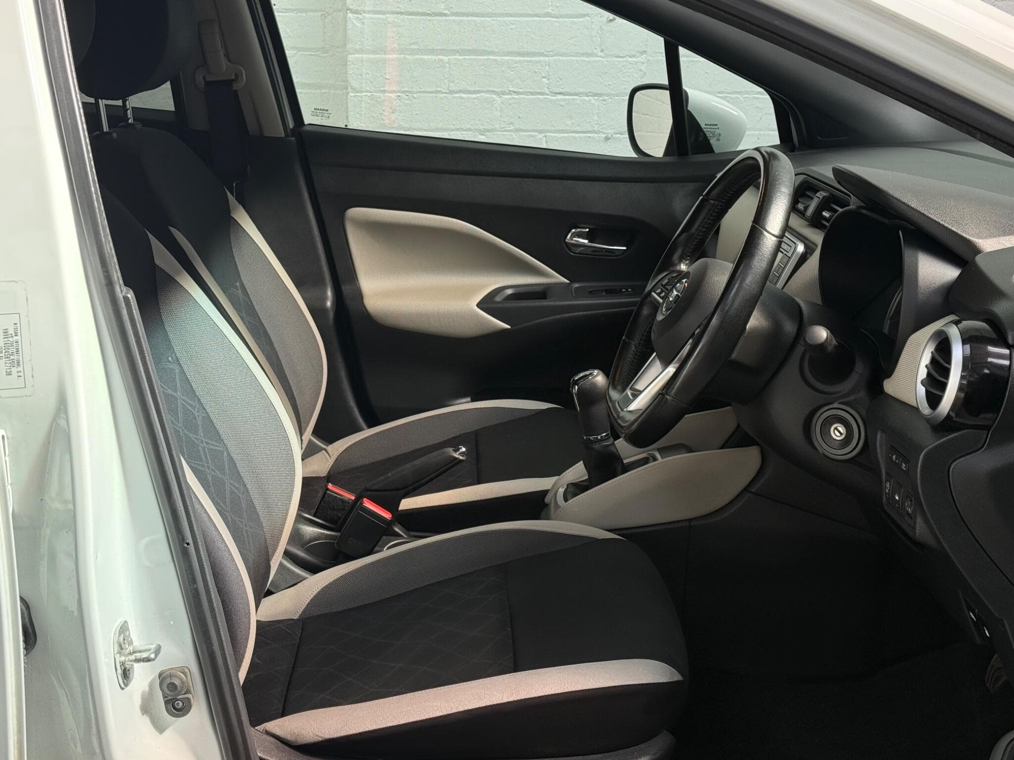 2017 Nissan Micra - Thumbnail 16