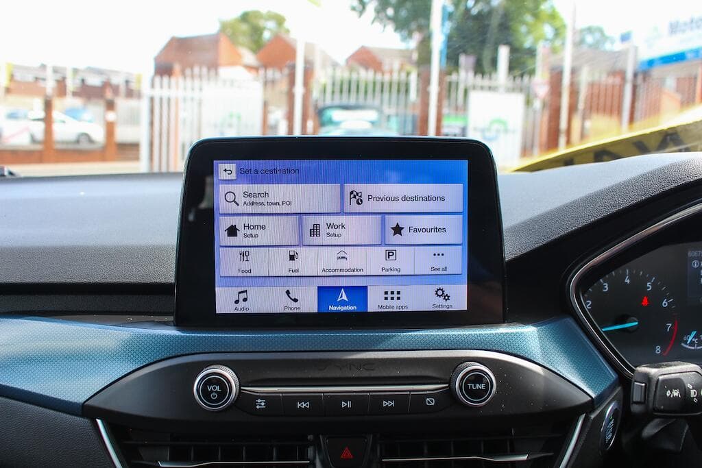 2019 Ford Focus - Thumbnail 37