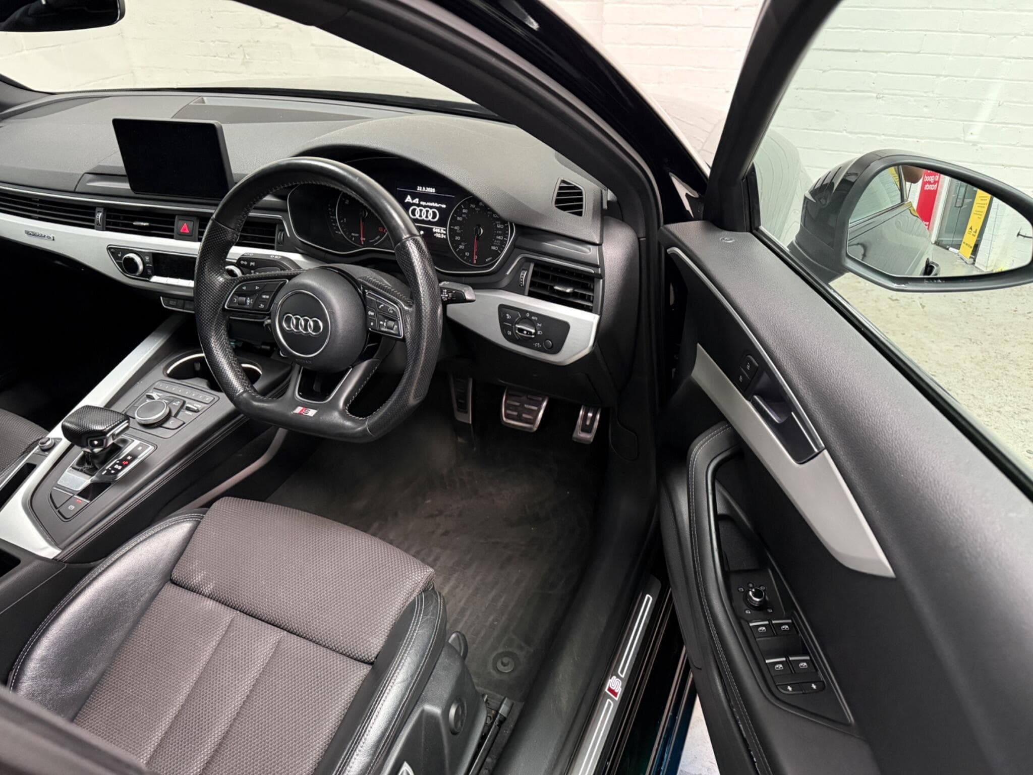 2017 Audi A4 - Thumbnail 14