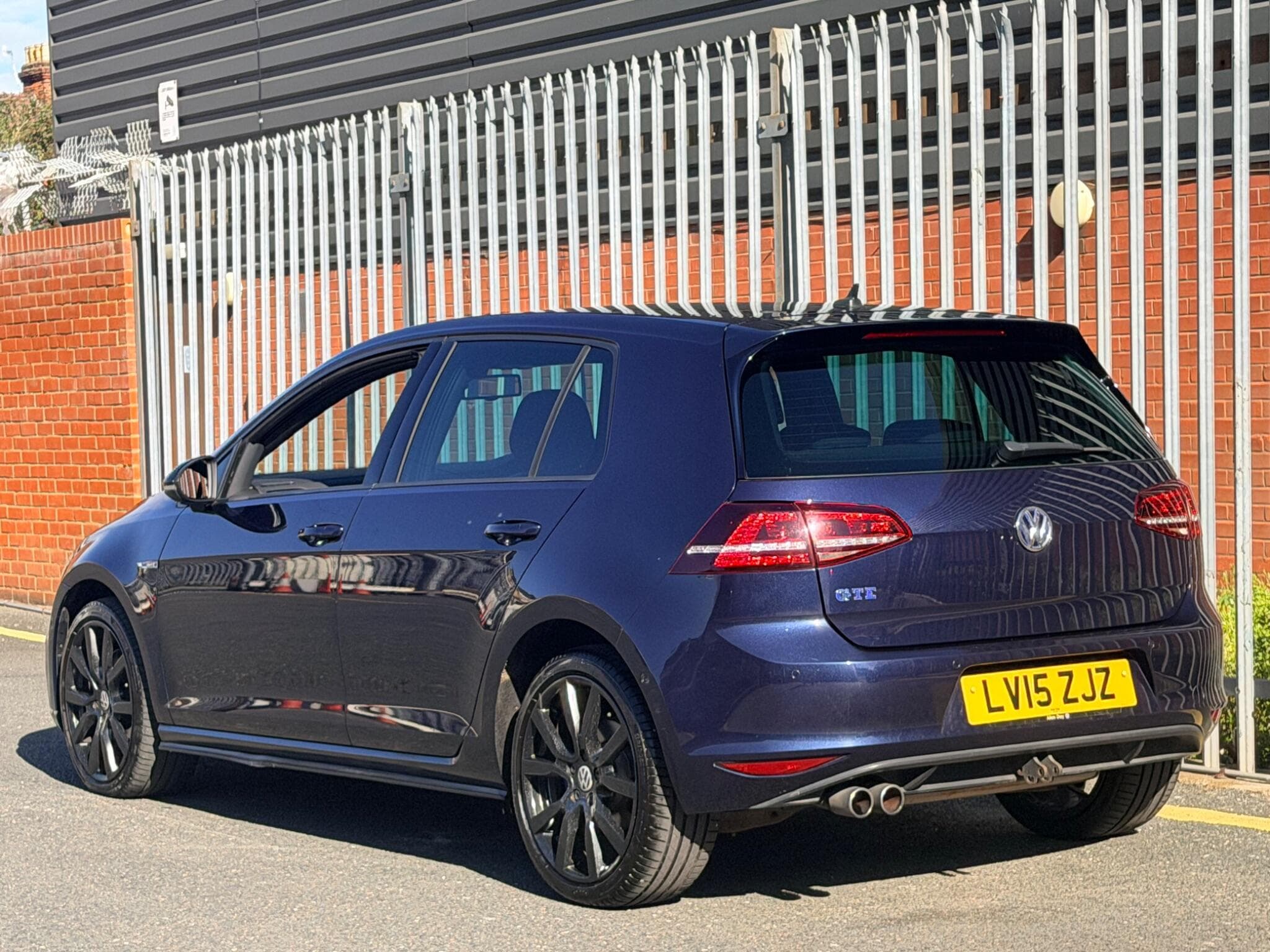 2015 Volkswagen Golf - Thumbnail 10