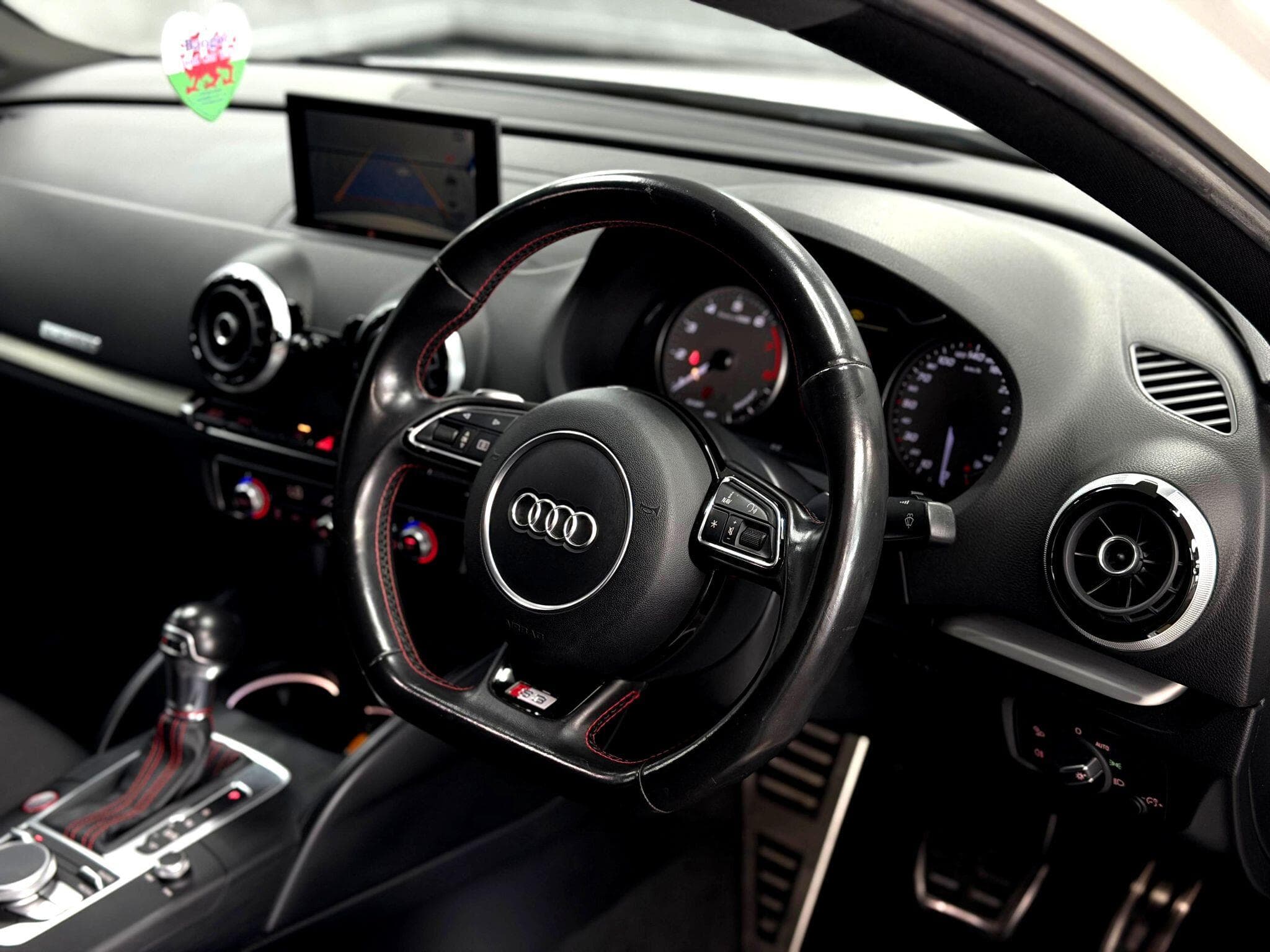2015 Audi S3 - Thumbnail 30