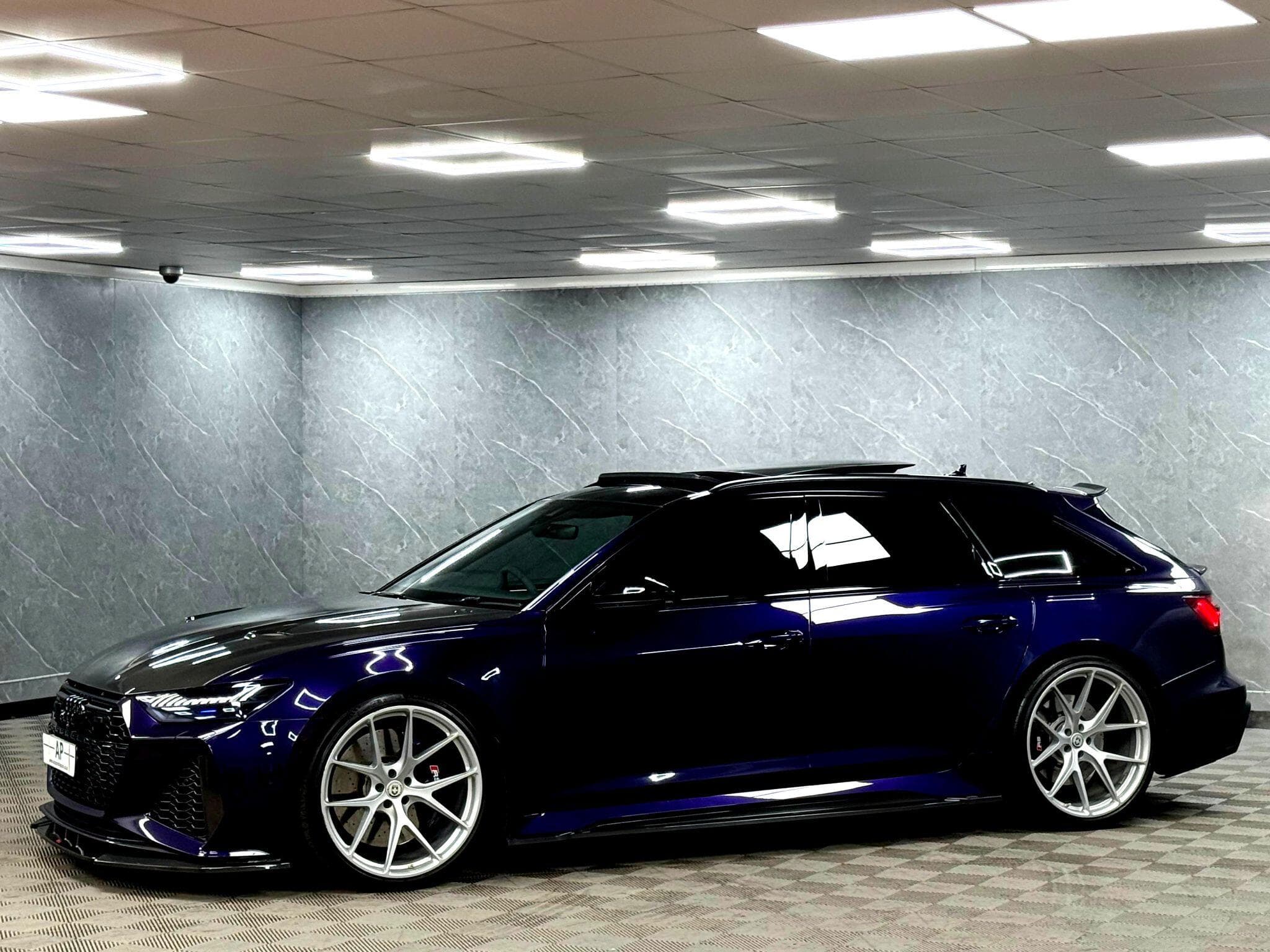 2020 Audi RS6 Avant - Thumbnail 15