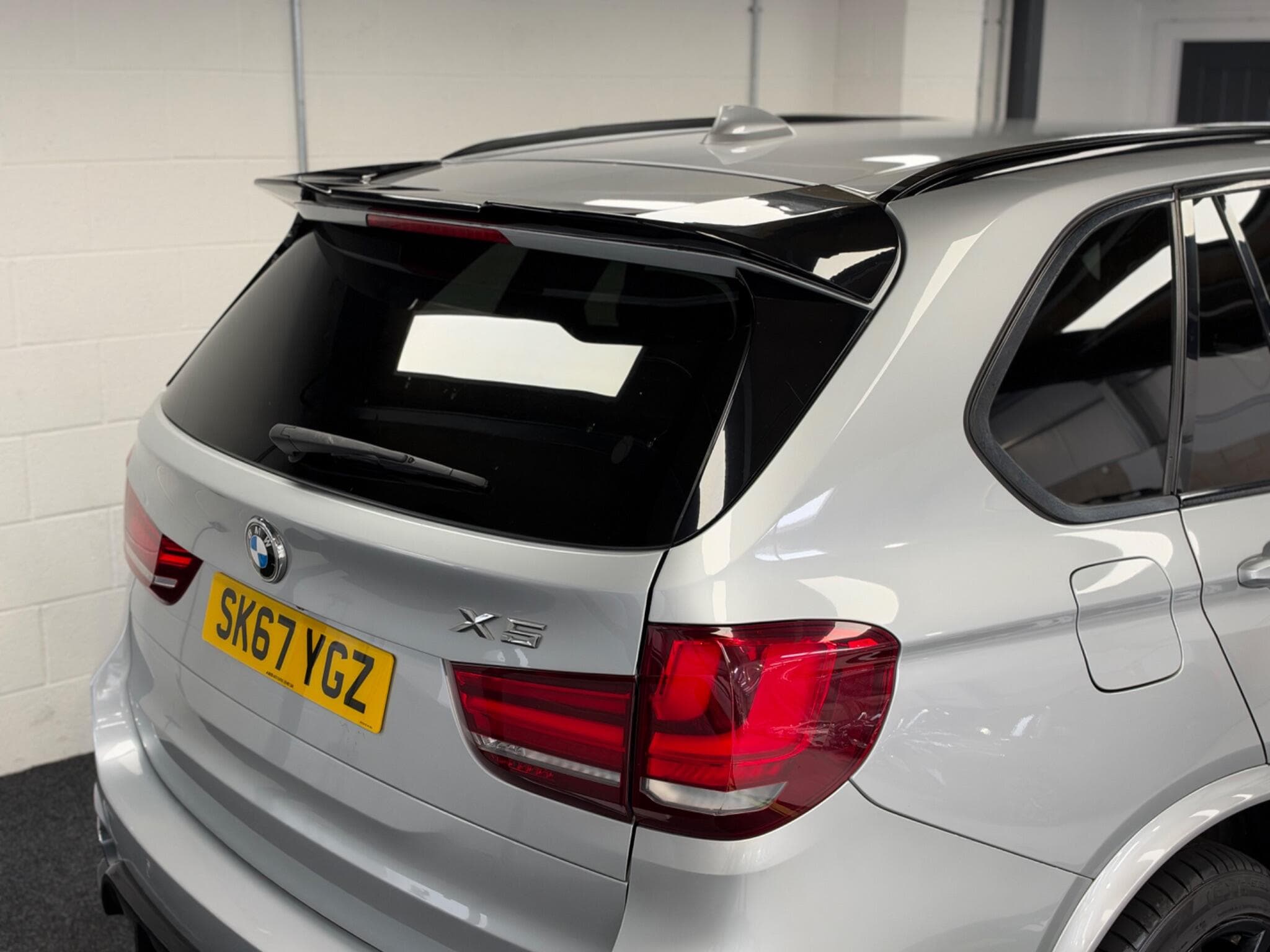2017 BMW X5 - Thumbnail 50