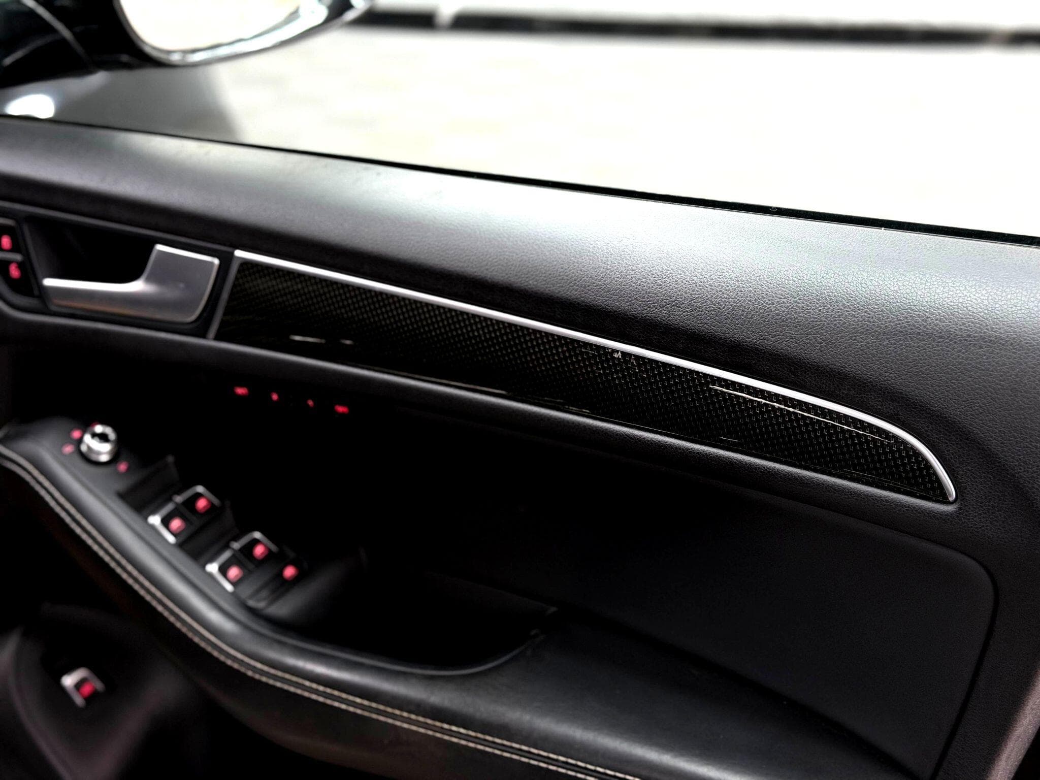 2016 Audi SQ5 - Thumbnail 30