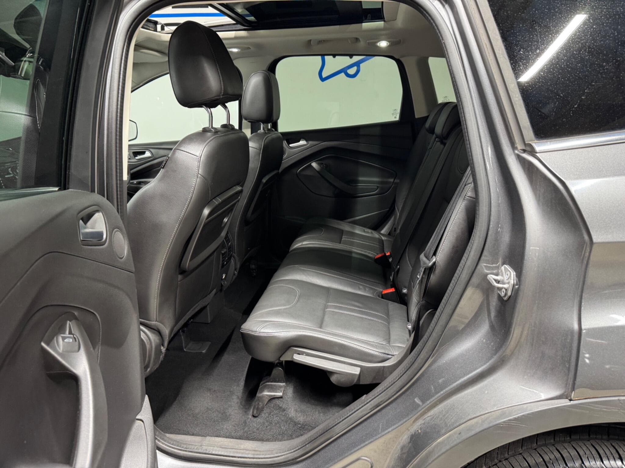 2013 Ford Kuga - Thumbnail 11