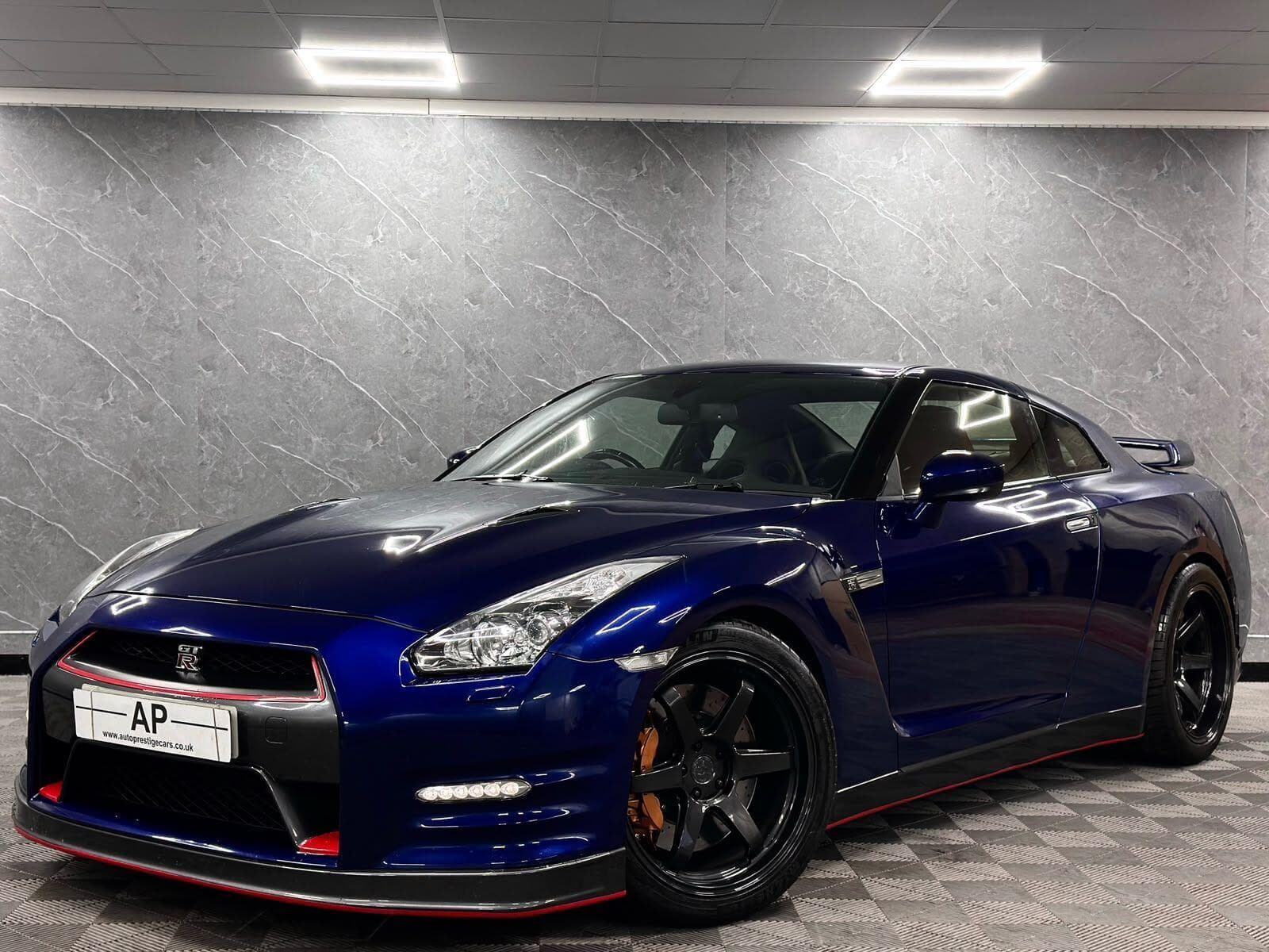 2012 Nissan GT-R - Thumbnail 31