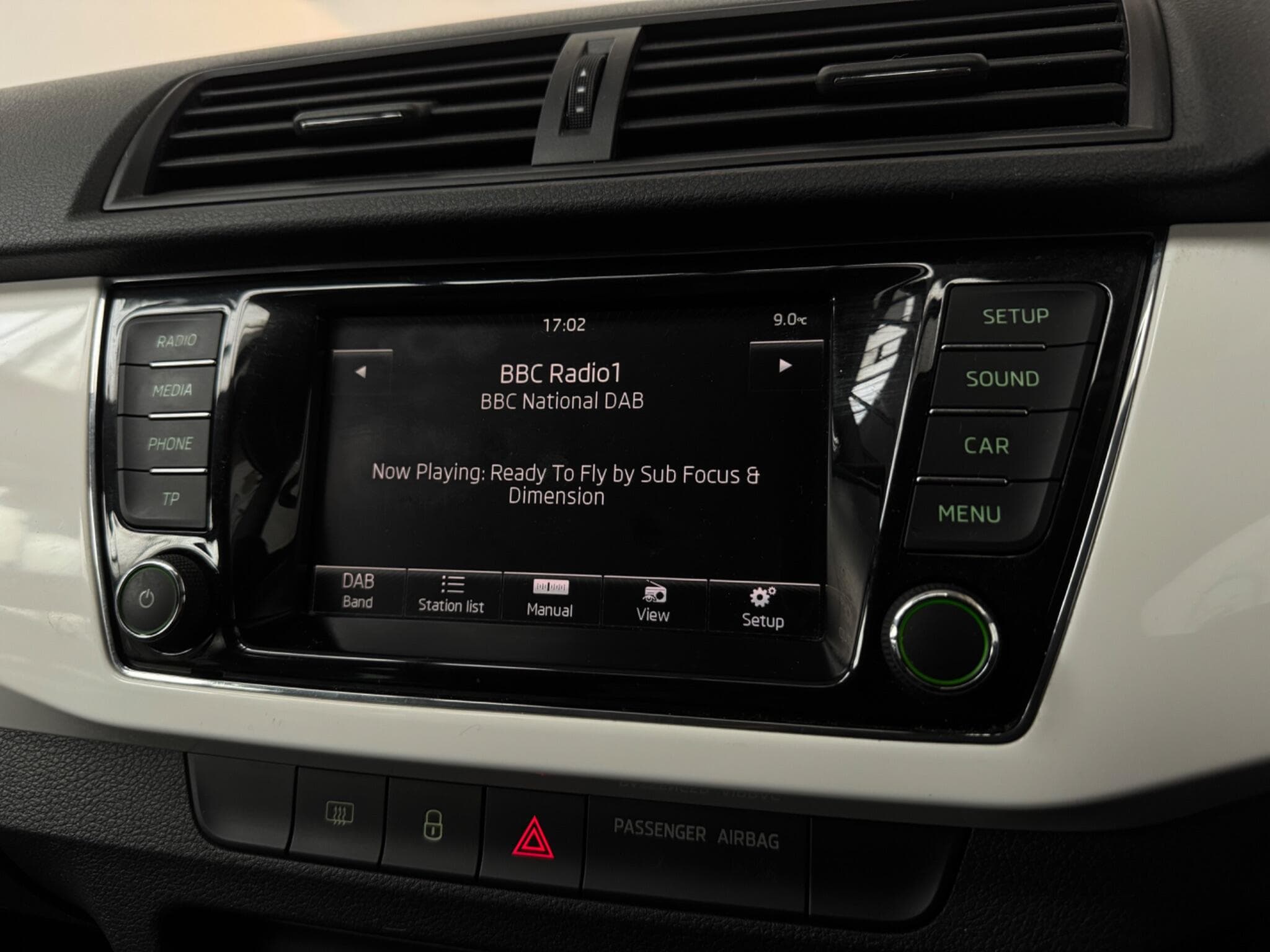 2015 Skoda Fabia - Thumbnail 14