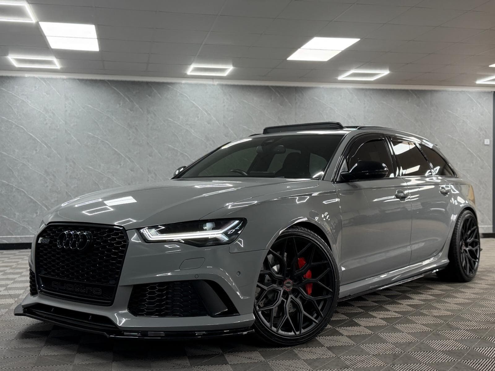 2016 Audi RS6 Avant - Thumbnail 21