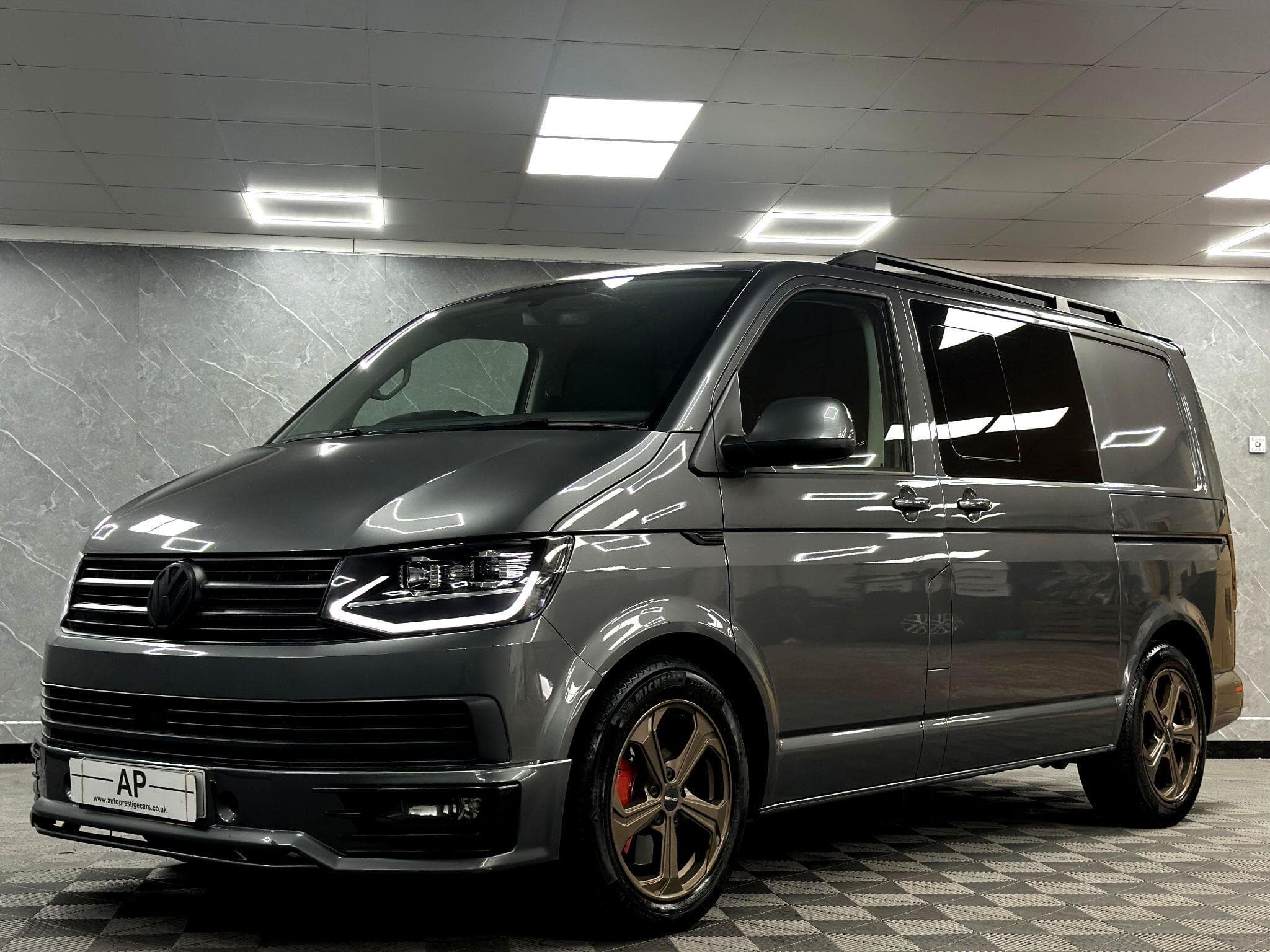 2018 Volkswagen Transporter - Thumbnail 12