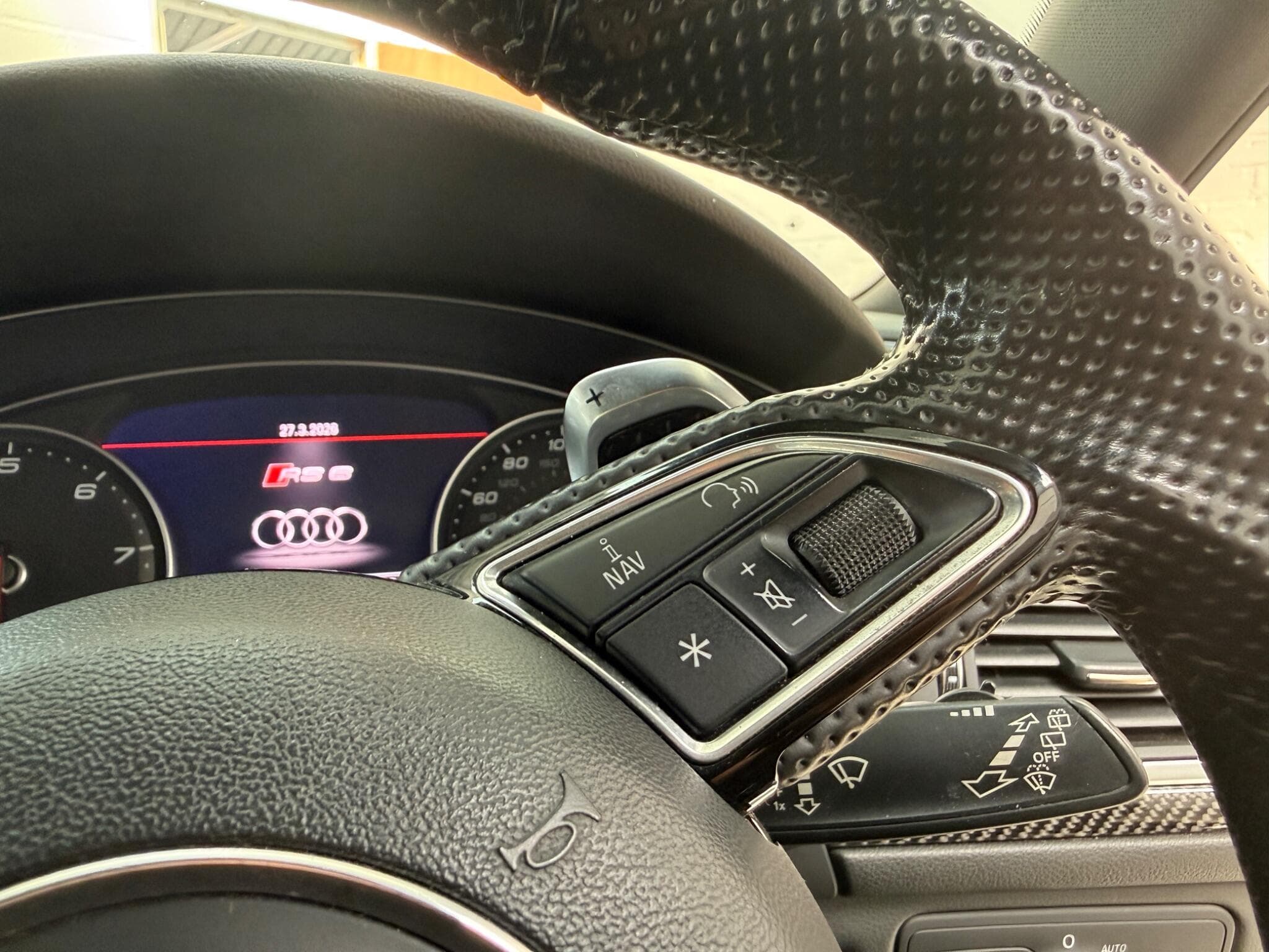 2017 Audi RS6 Avant - Thumbnail 42