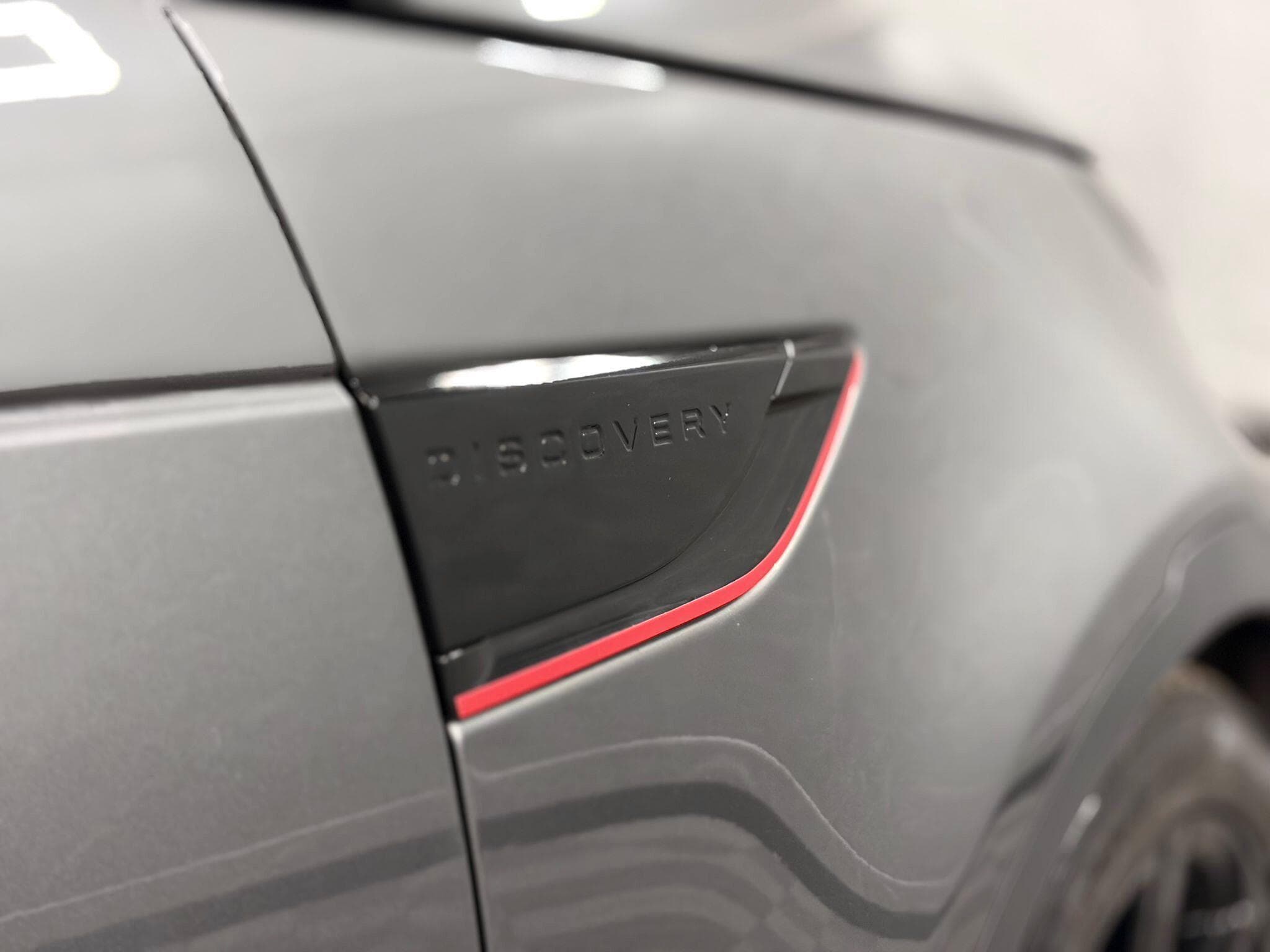 2017 Land Rover Discovery - Thumbnail 4