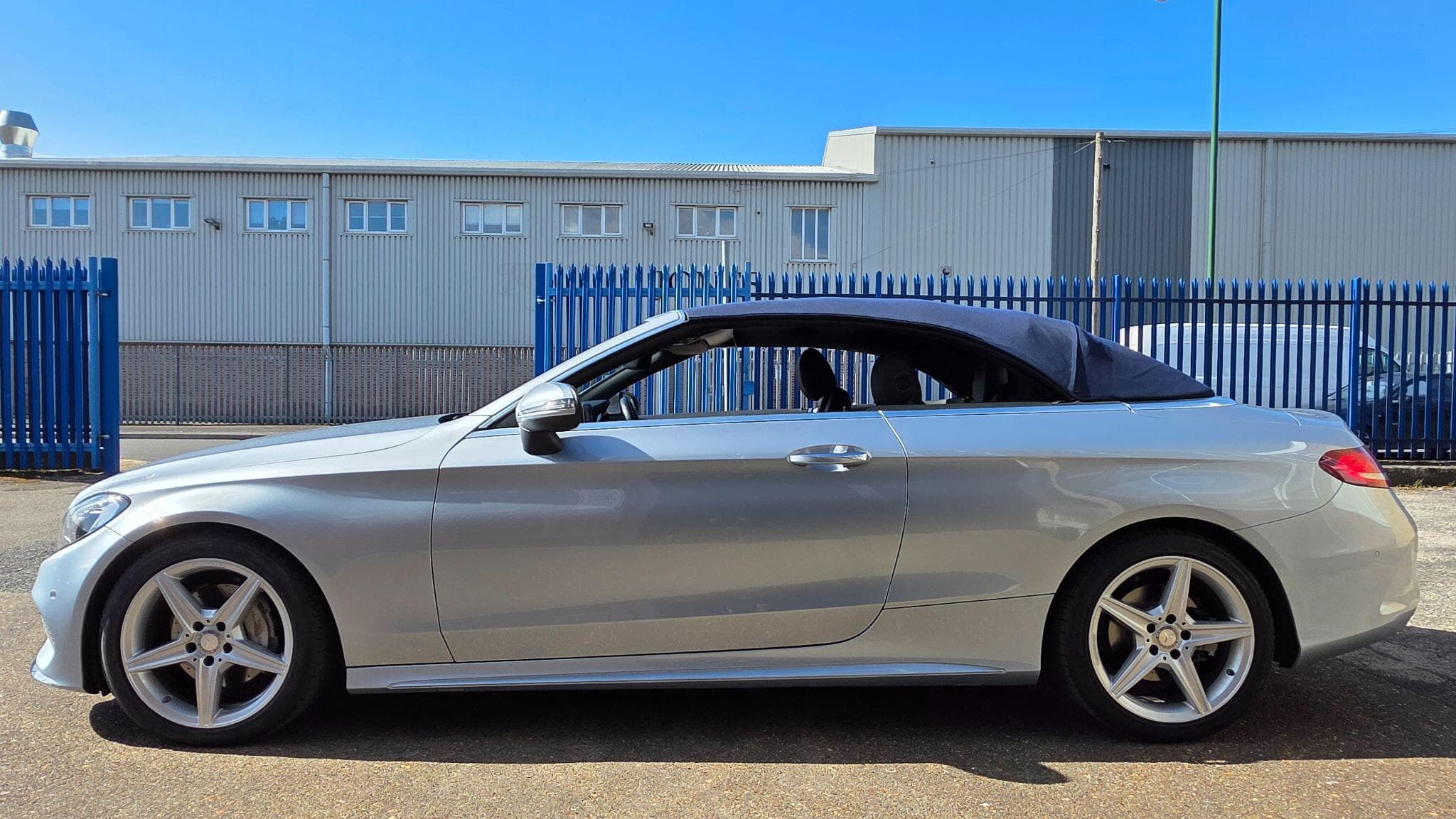 2016 Mercedes-Benz C Class - Thumbnail 7