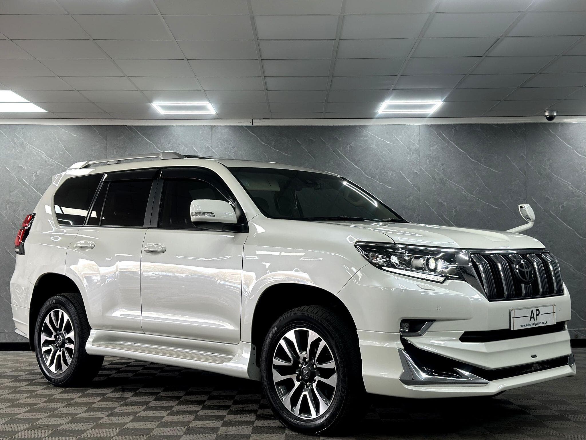 2022 Toyota Land Cruiser - Thumbnail 33