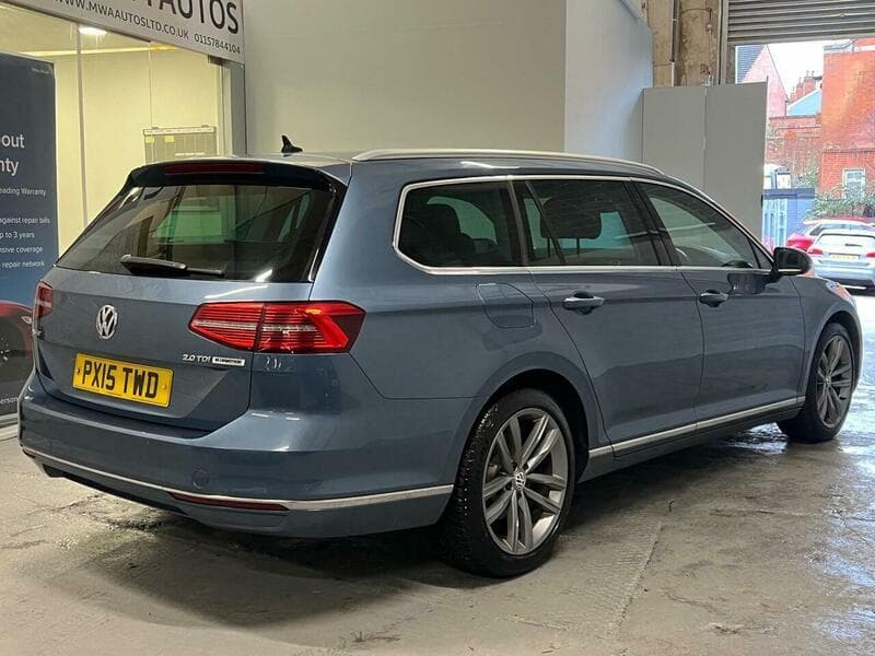 2015 Volkswagen Passat - Thumbnail 9