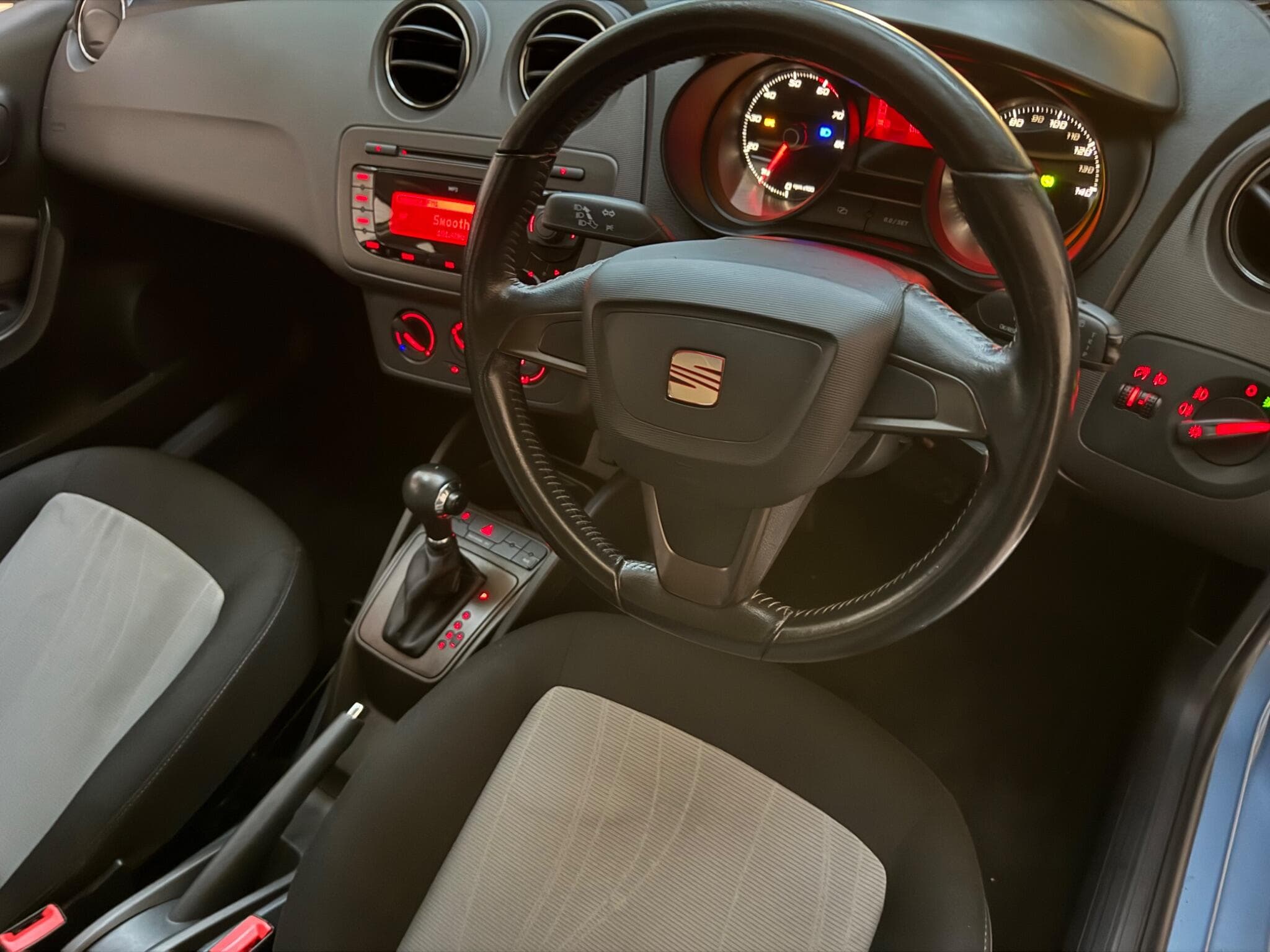 2012 SEAT Ibiza - Image 4